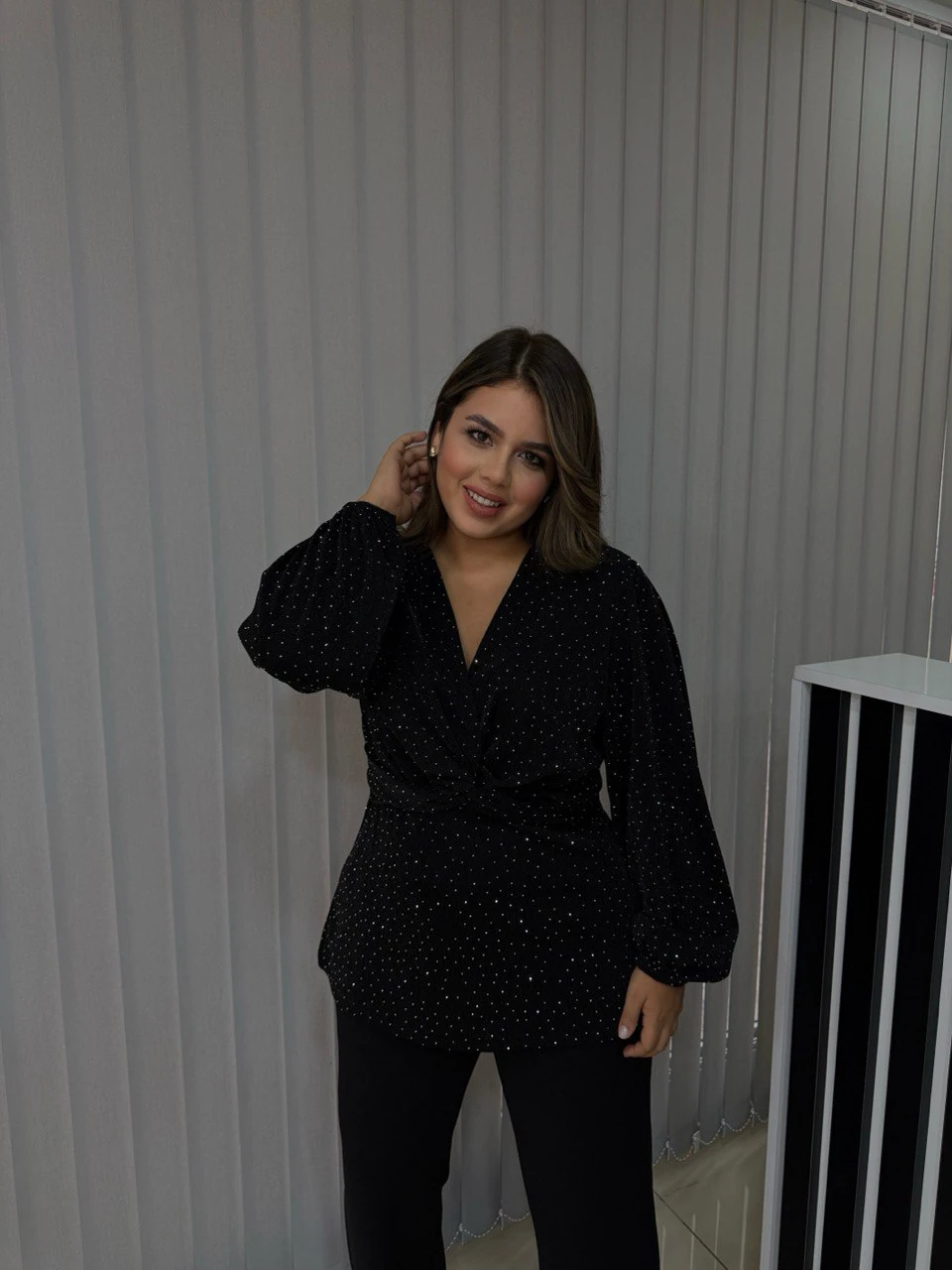 Burgu Detaylı Kruvaze Yaka Taşlı Likralı İkili Takım