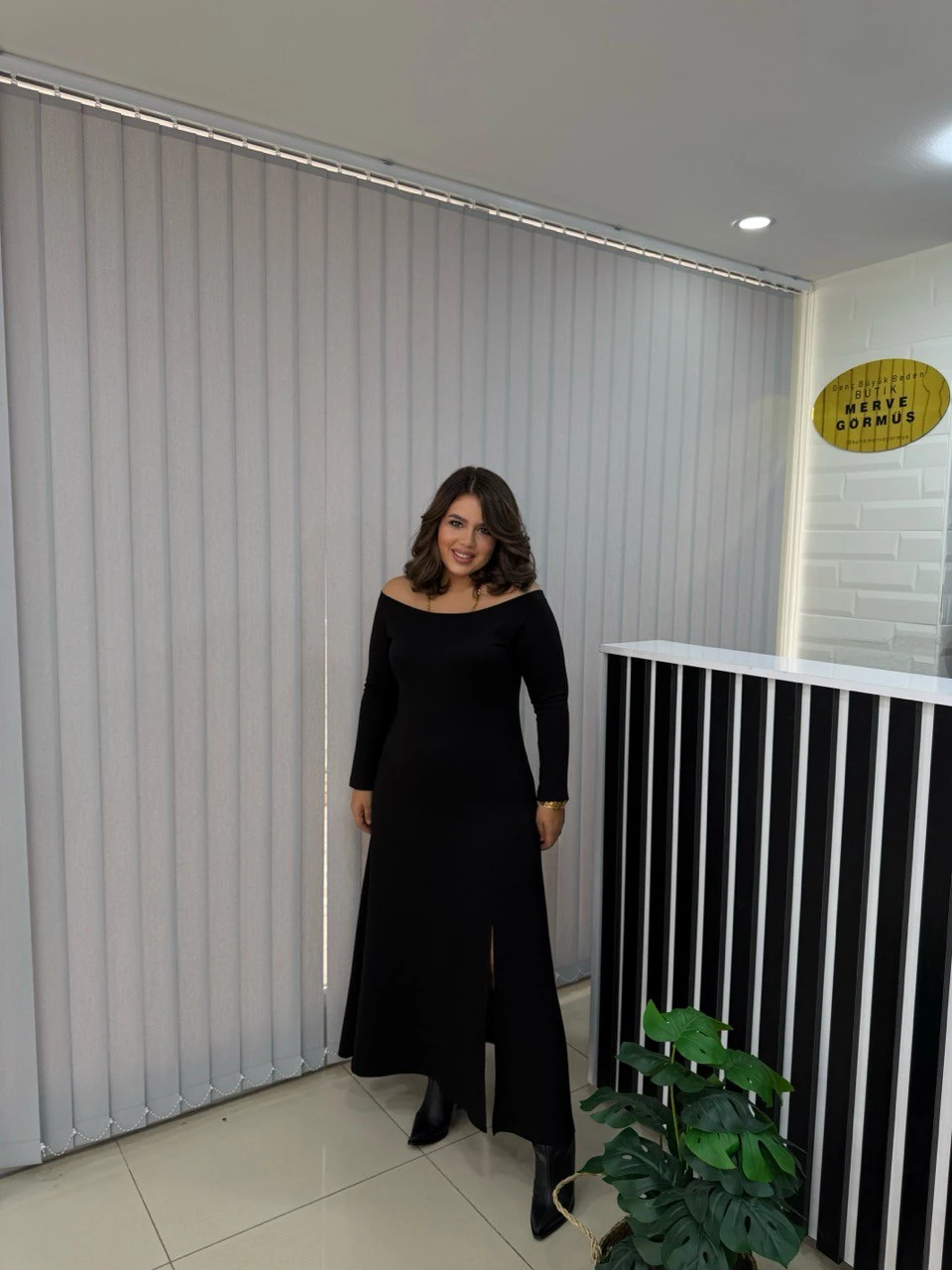 Belis Madonna Yaka Modal Elbise
