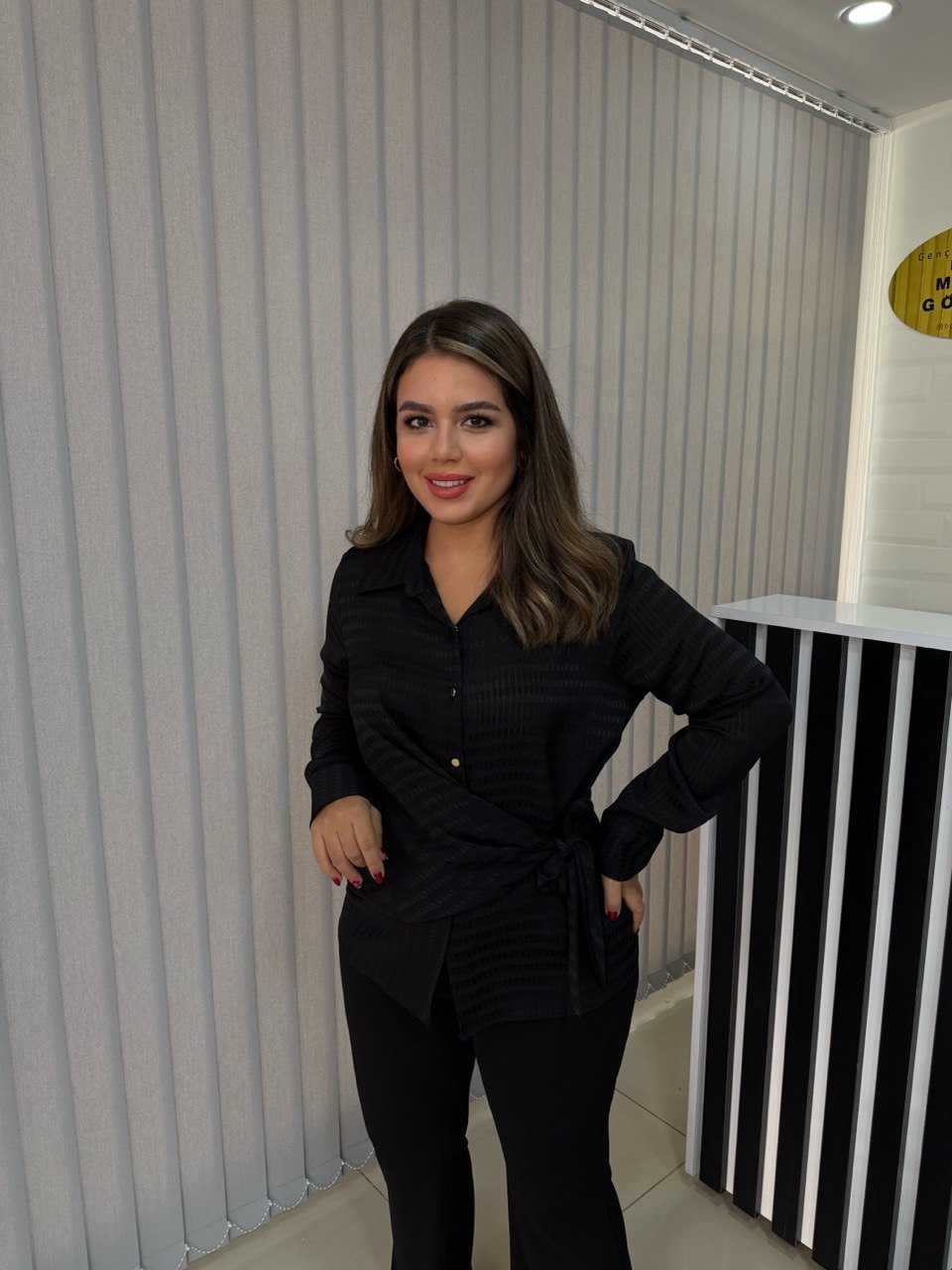 Mimoza Yandan Bağlamalı Gömlek