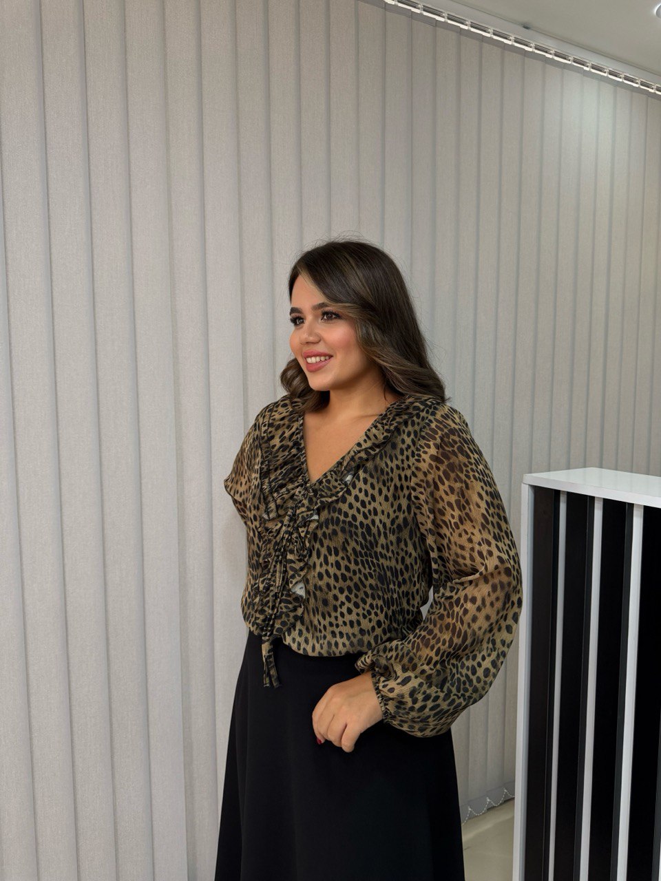 Premium Seri Yakası Volanlı Leopar Elbise