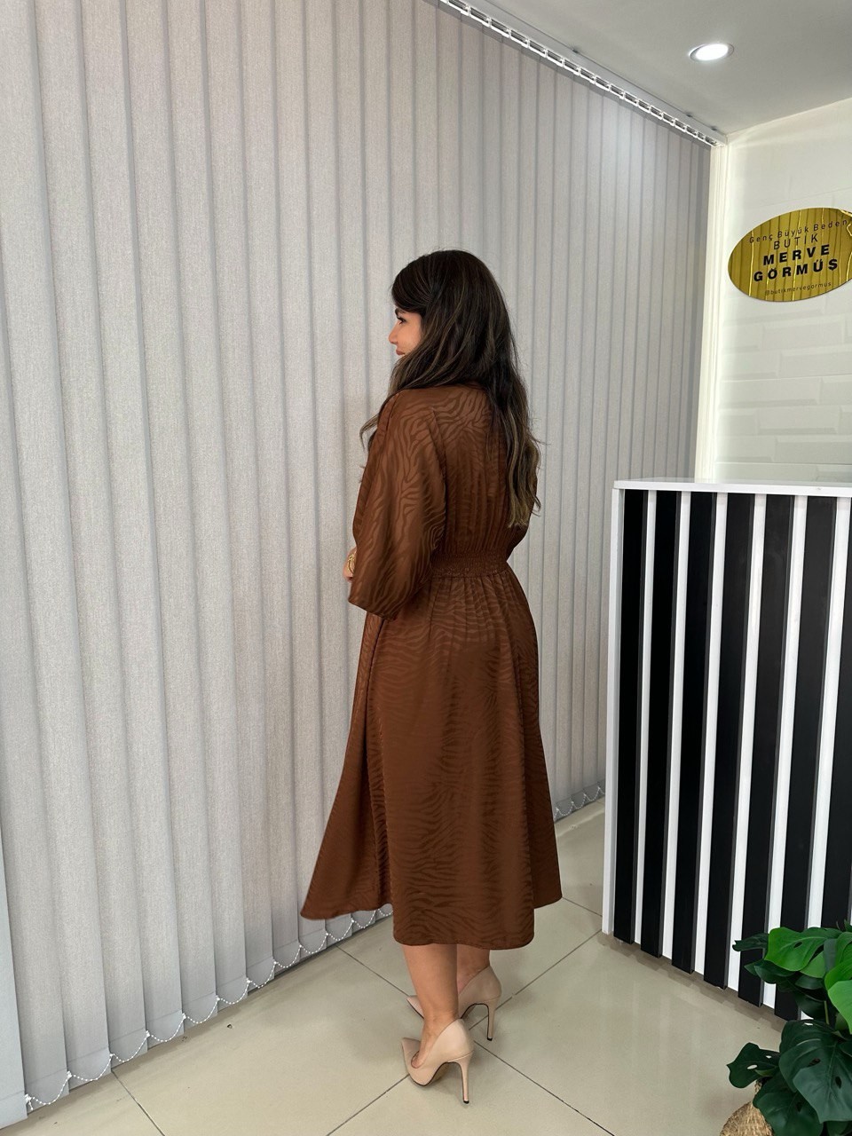 Yarasa Kol Önü Düğümlü Elbise