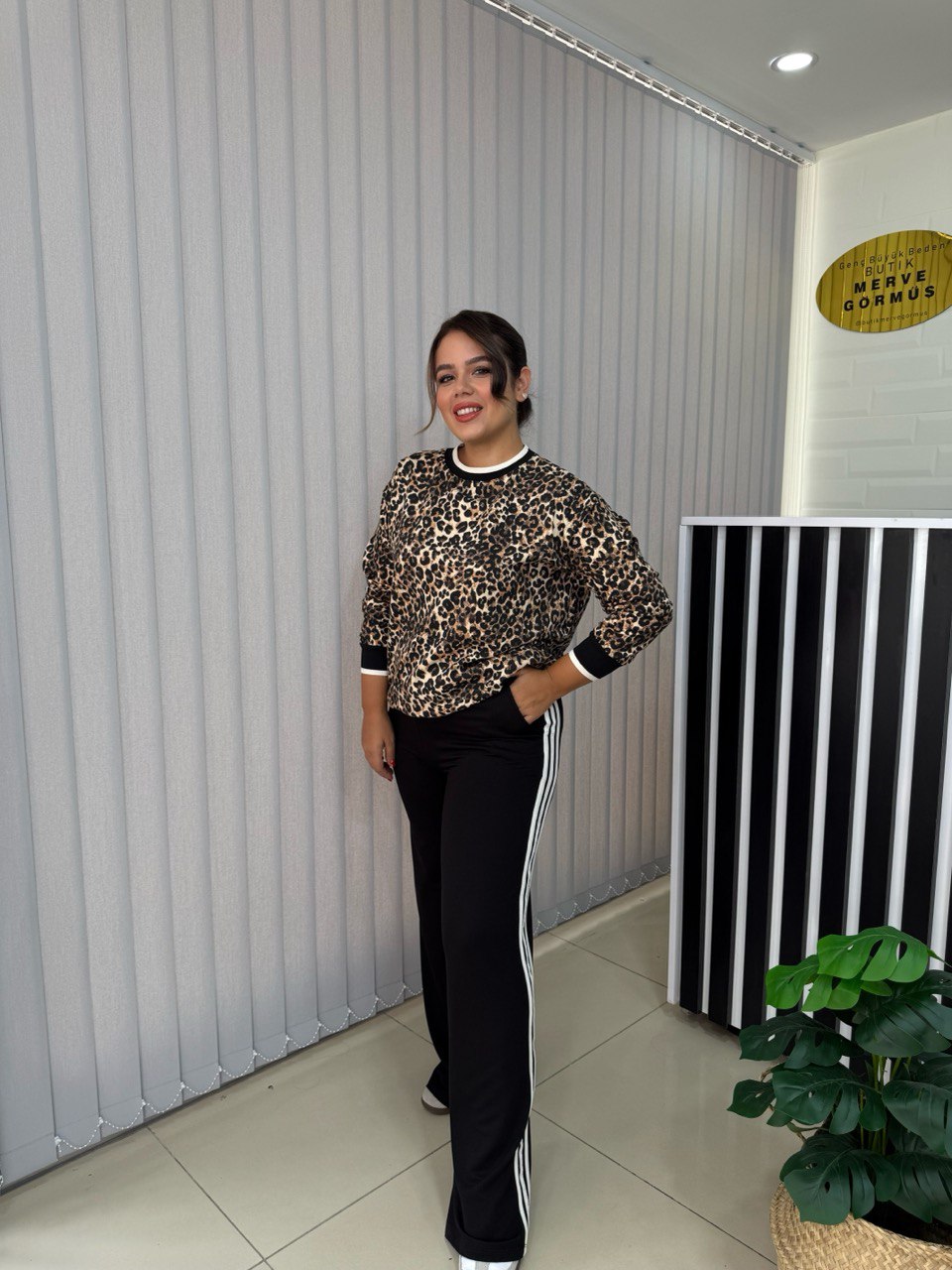 Leopar Desenli İkili Takım