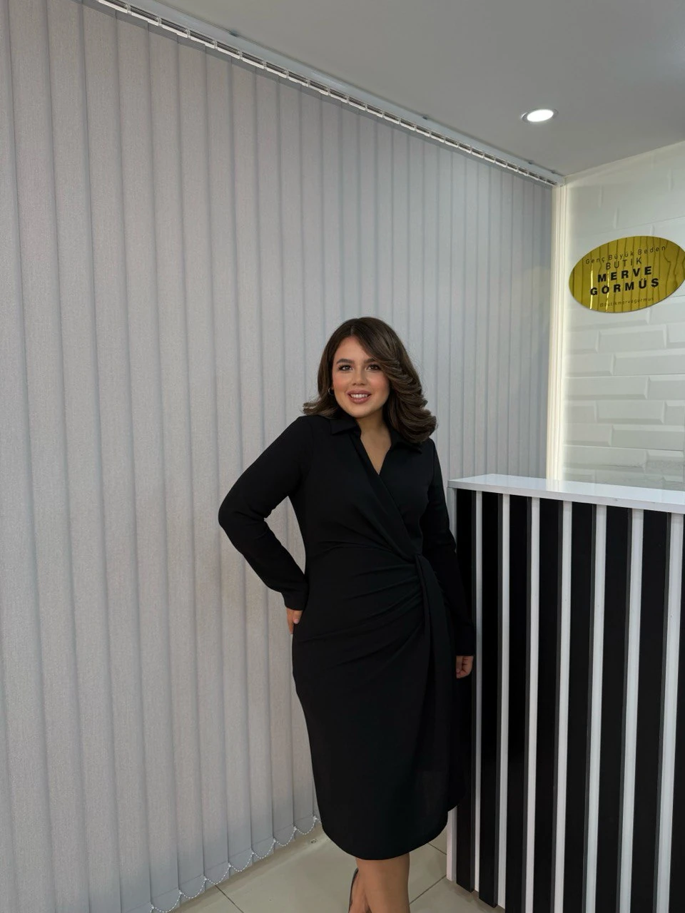 Luvia Kruvaze Pile Detaylı Elbise