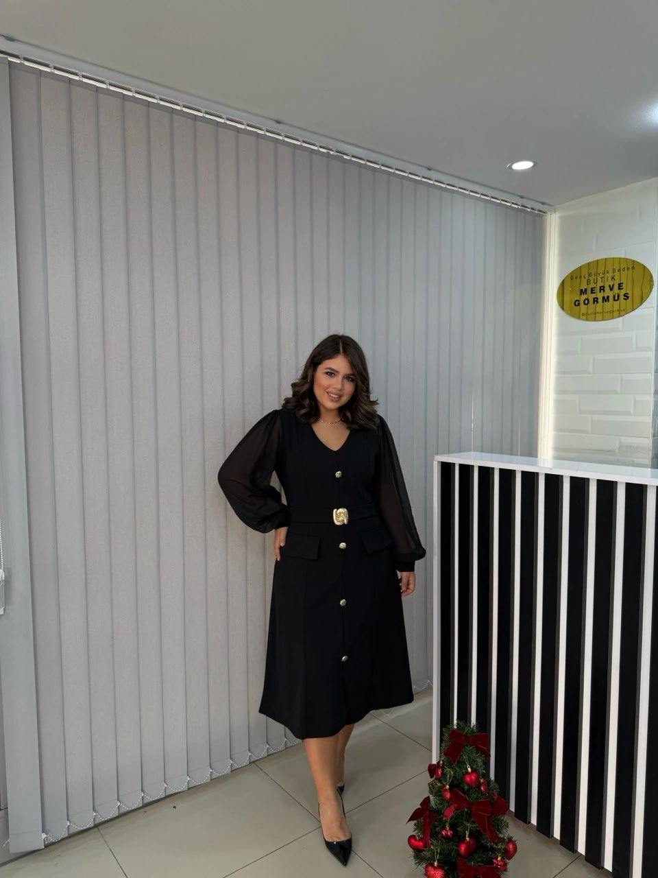 Clara Kemer Gold Detaylı Elbise