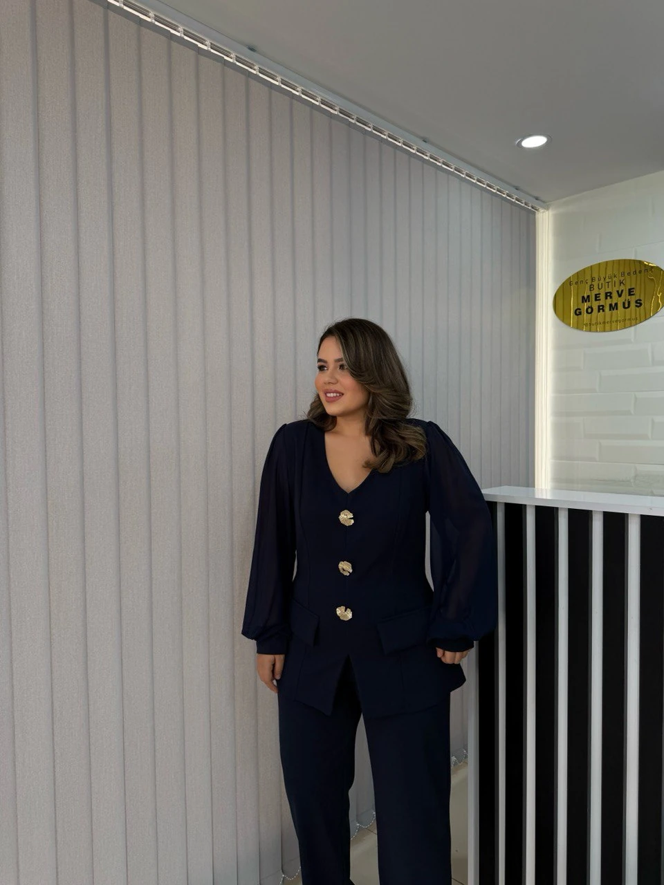 Çiçek Broş Detaylı İkili Takım