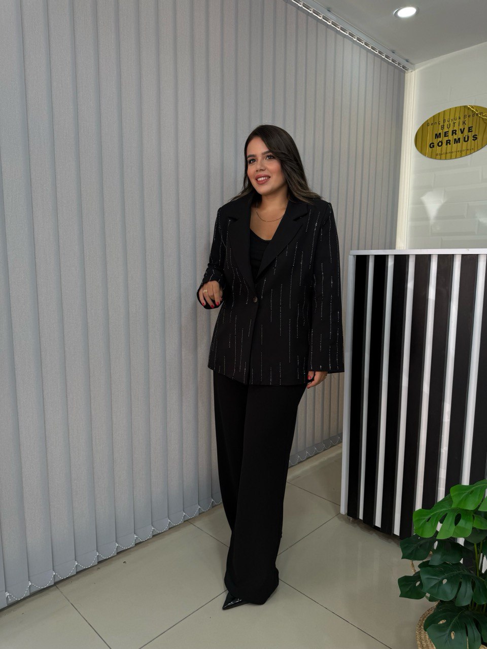 Taşlı Blazer Ceket