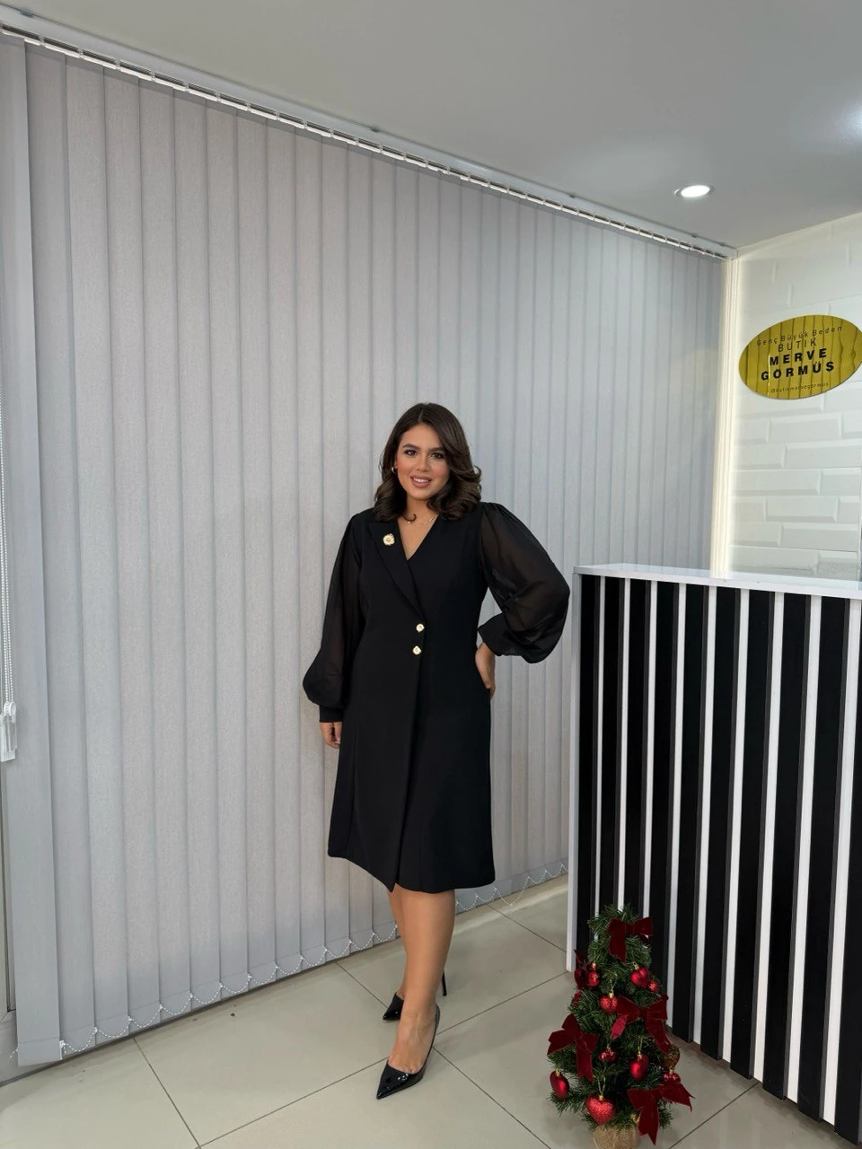 Broş Ceket Yaka Detaylı Elbise