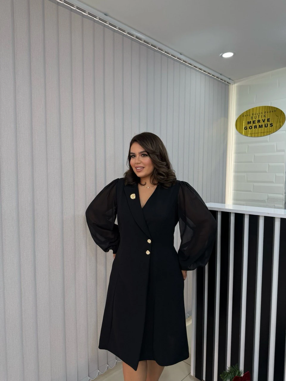 Broş Ceket Yaka Detaylı Elbise