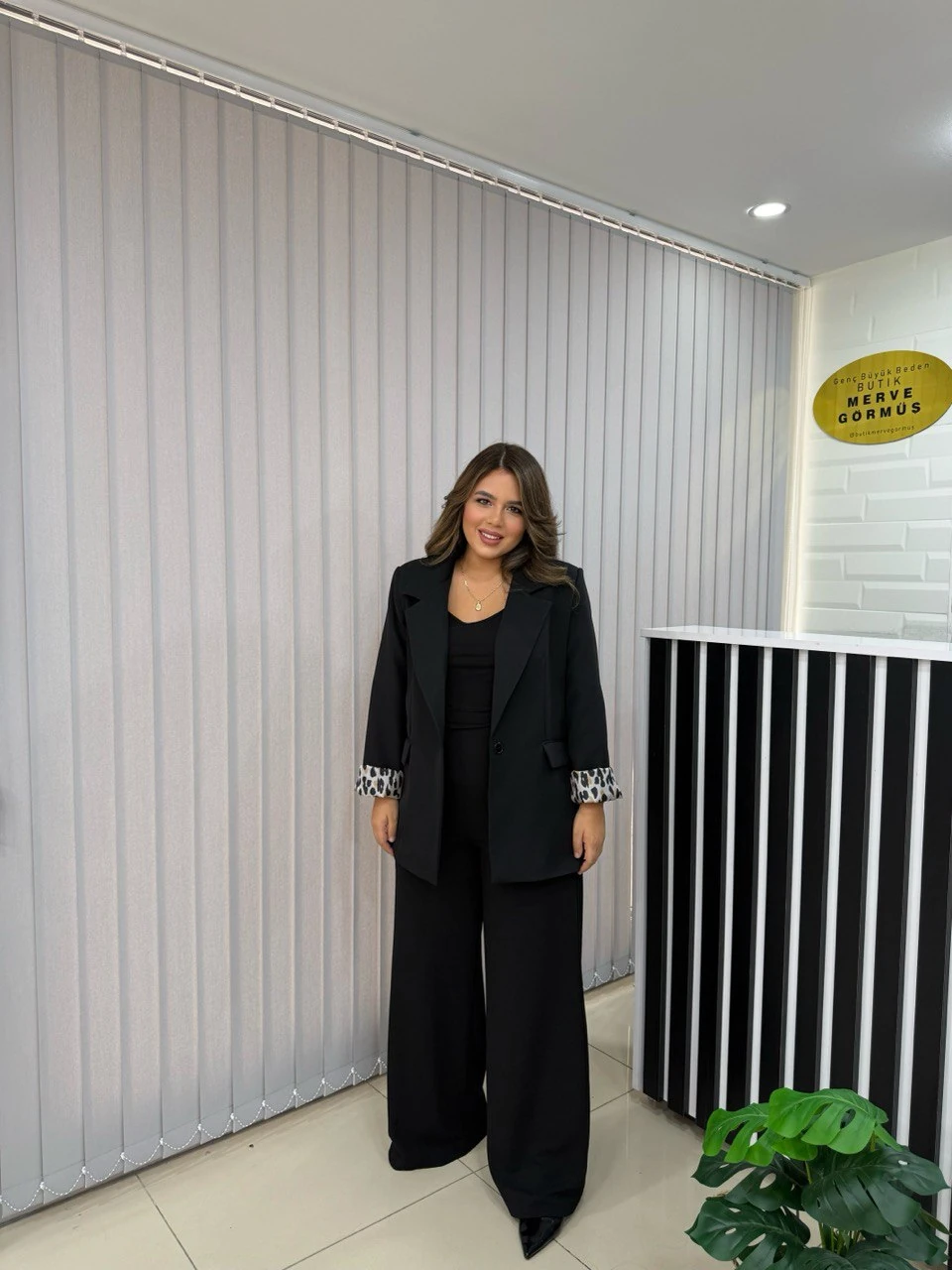 Leopar Detaylı Blazer Ceket