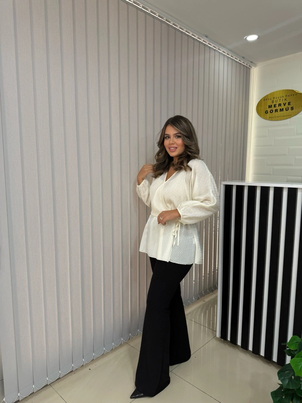 Şifon Kruvaze Bağlamalı Bluz