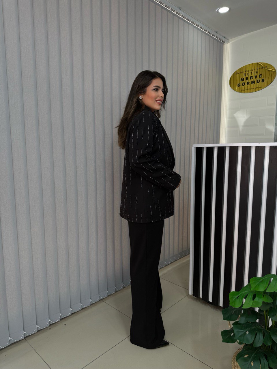 Taşlı Blazer Ceket