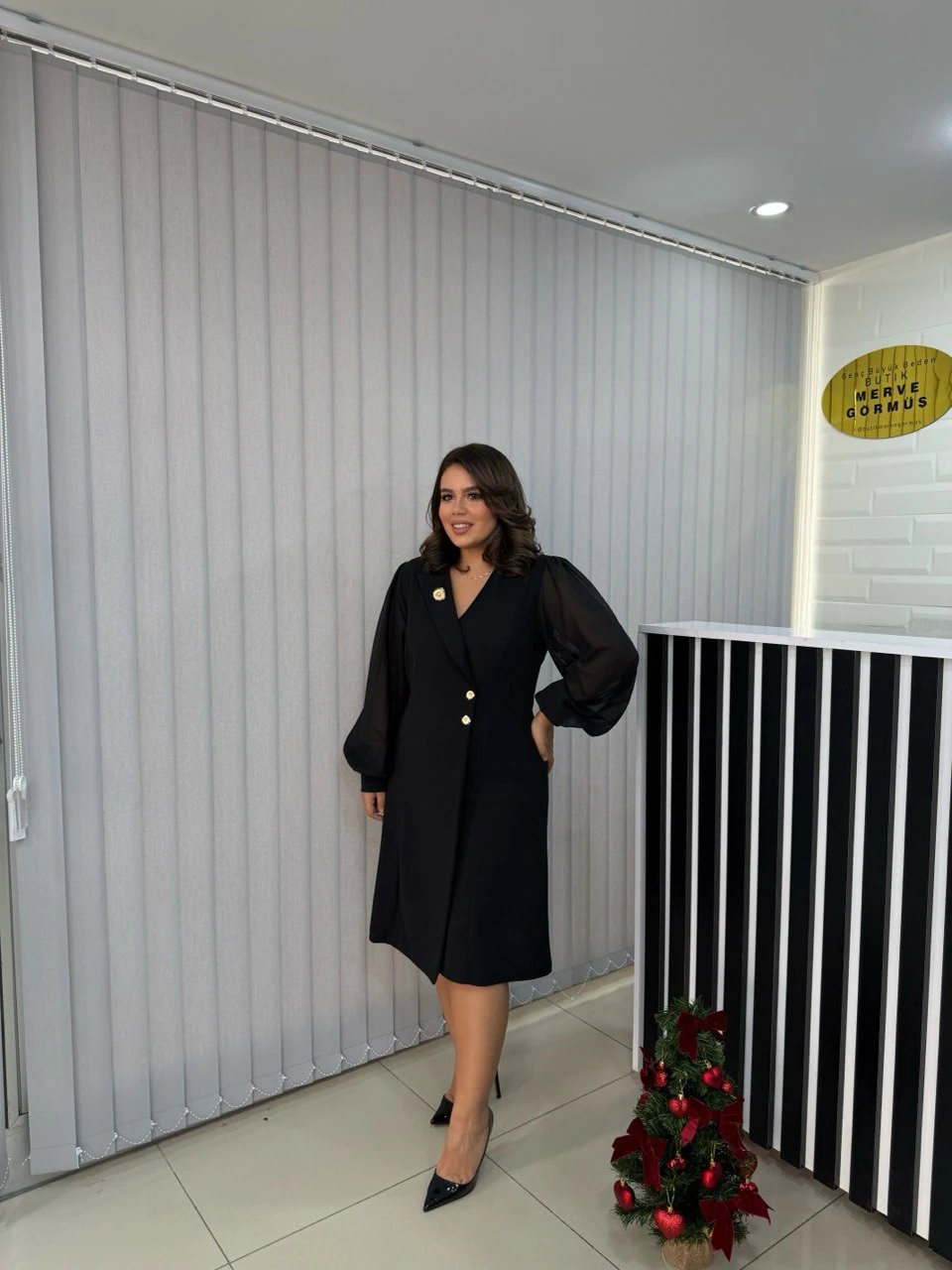 Broş Ceket Yaka Detaylı Elbise