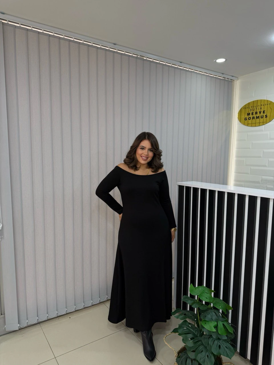 Belis Madonna Yaka Modal Elbise