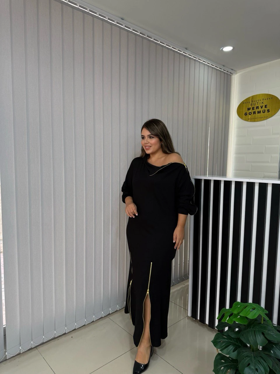 Fermuar Detaylı Elbise - Siyah