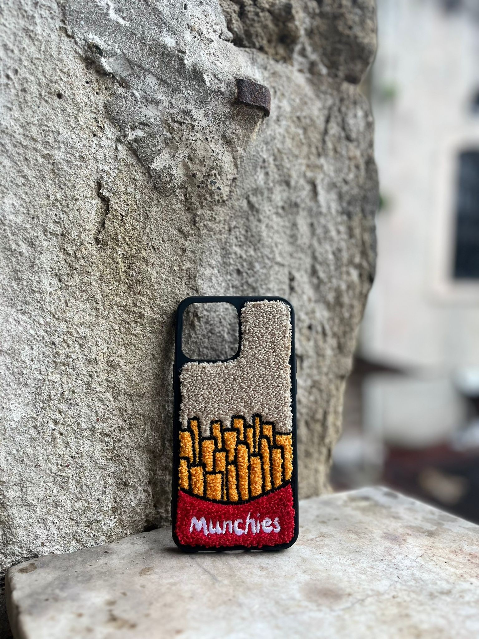 Munch Punch Telefon Kılıfı