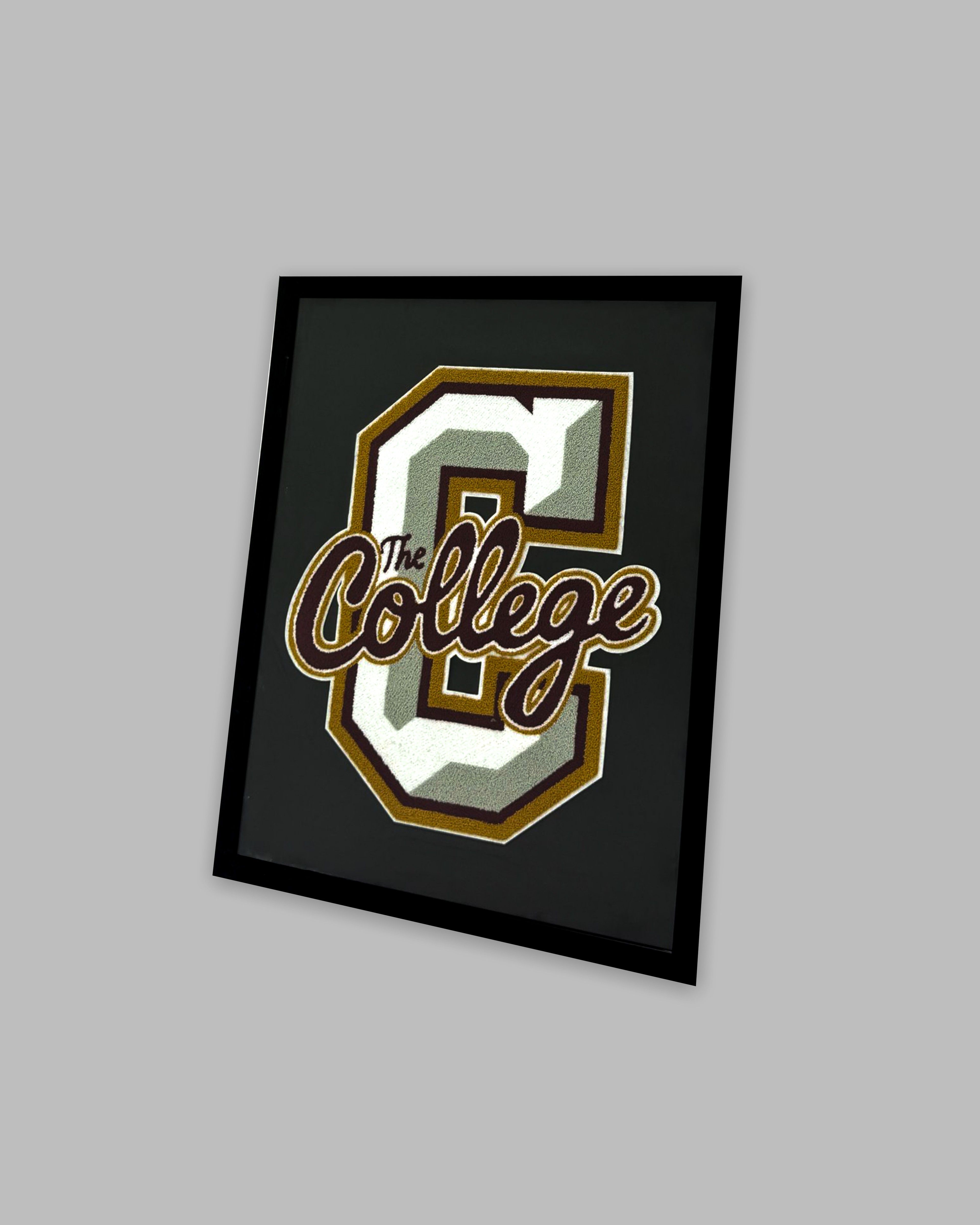 The College Varsity Çerçeveli Tablo