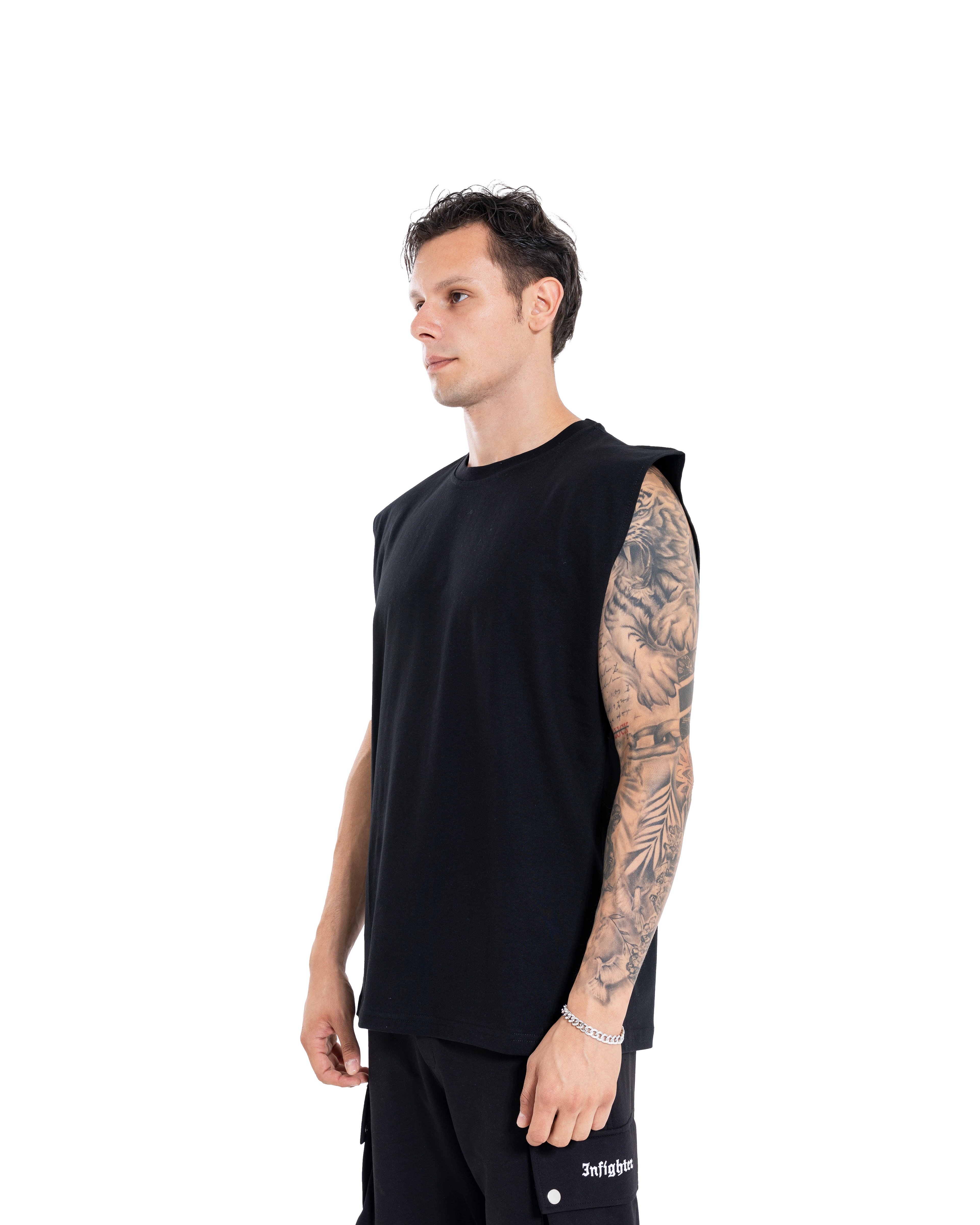 Muscle Fit Siyah Atlet