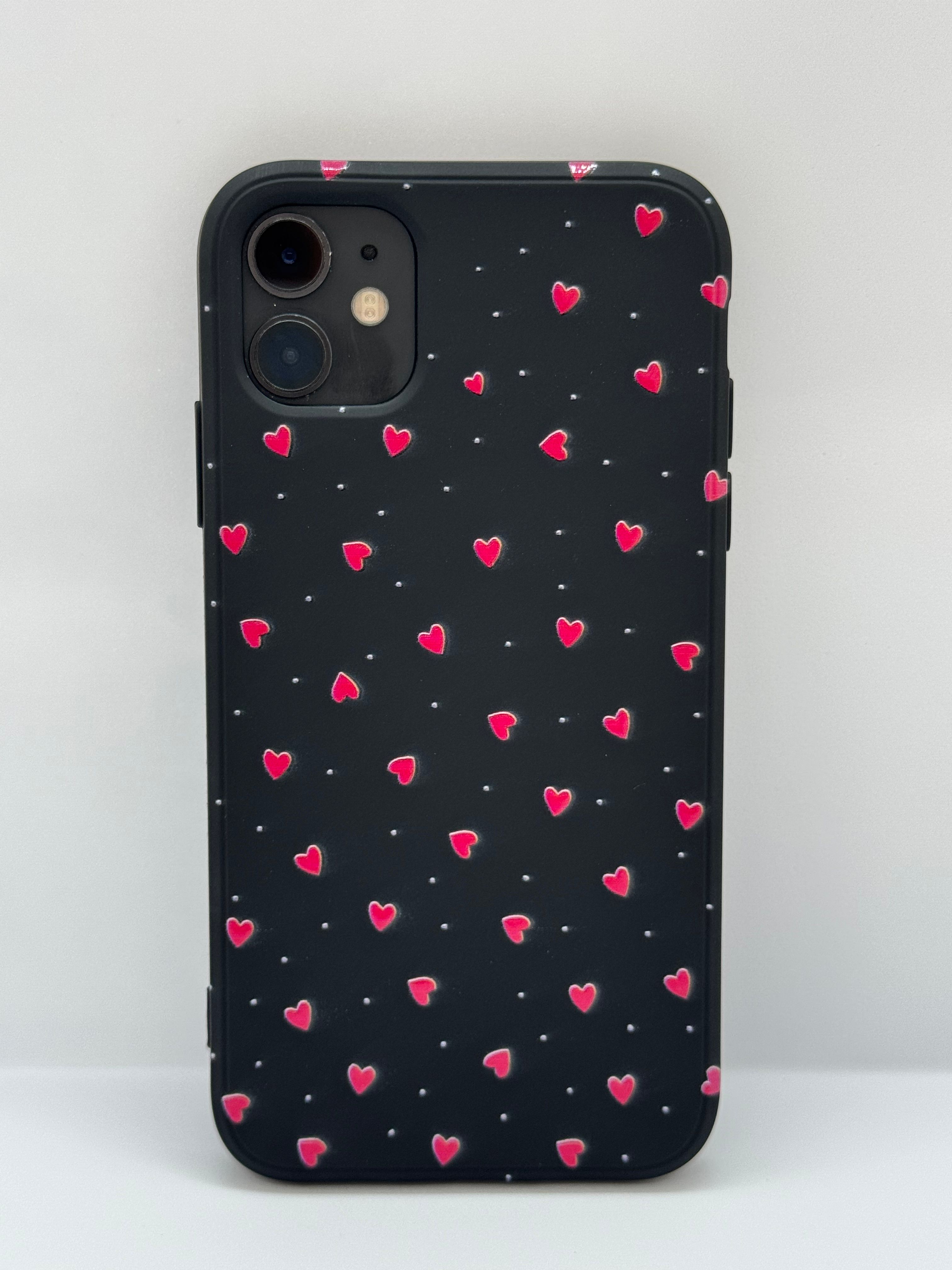 iPhone 11 Kalp Desenli Slikon Kılıf