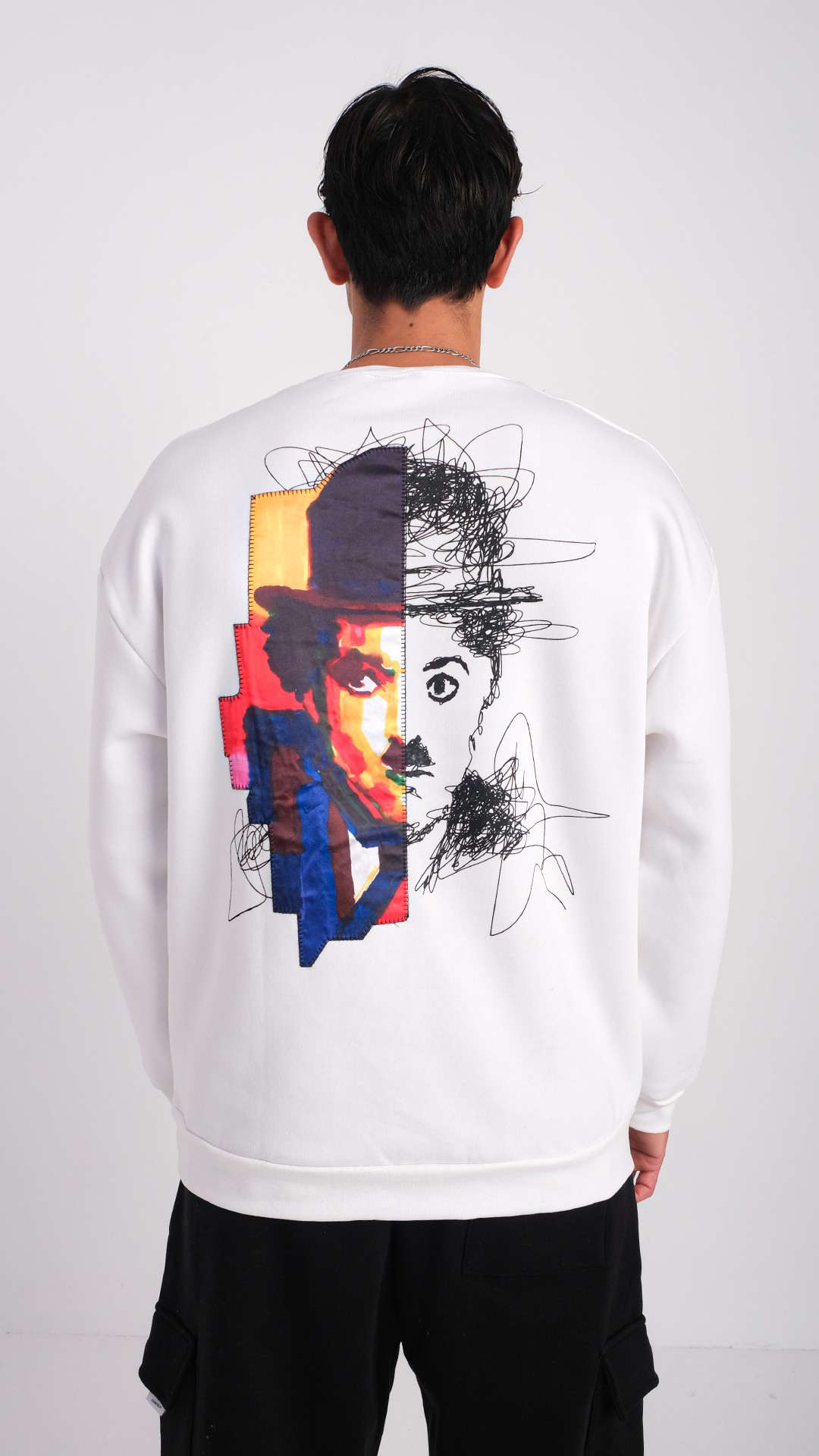 Özel Tasarım Oversize Charlie Chaplin Baskılı Unisex Sweatshirt Beyaz