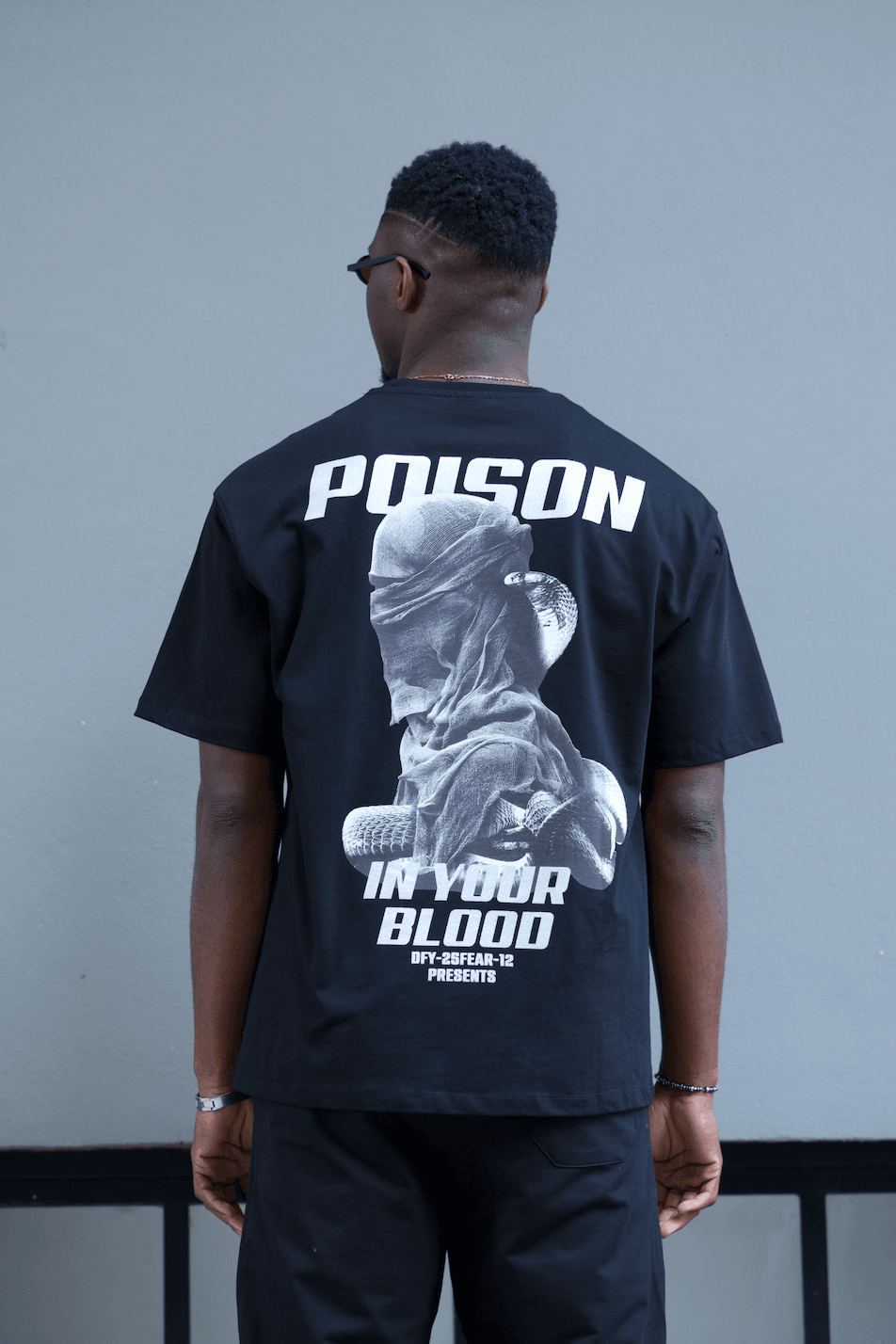 Oversize %100 Pamuk 'Poison' Baskılı Erkek T-Shirt Siyah