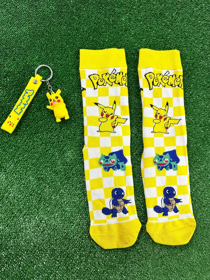 POKEMON PIKACHU ÇORAP & ANAHTARLIK TAKIM