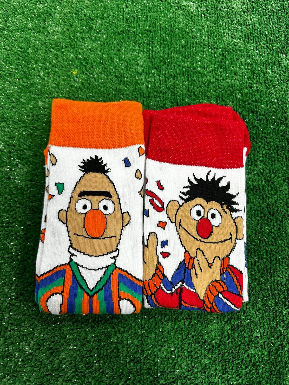 Edi ve Büdü Çift Soket Çorap