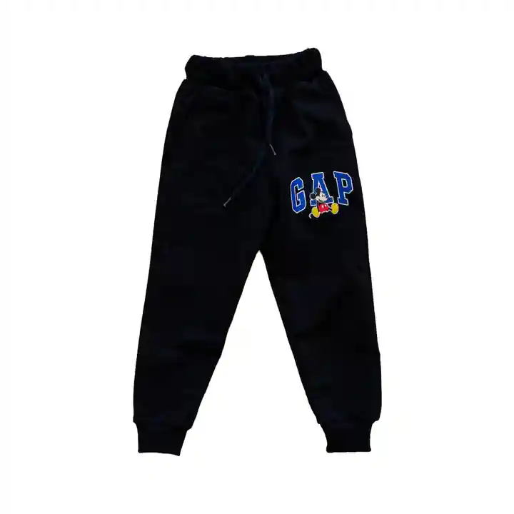 GAP MICKEY EŞOFMAN TAKIMI