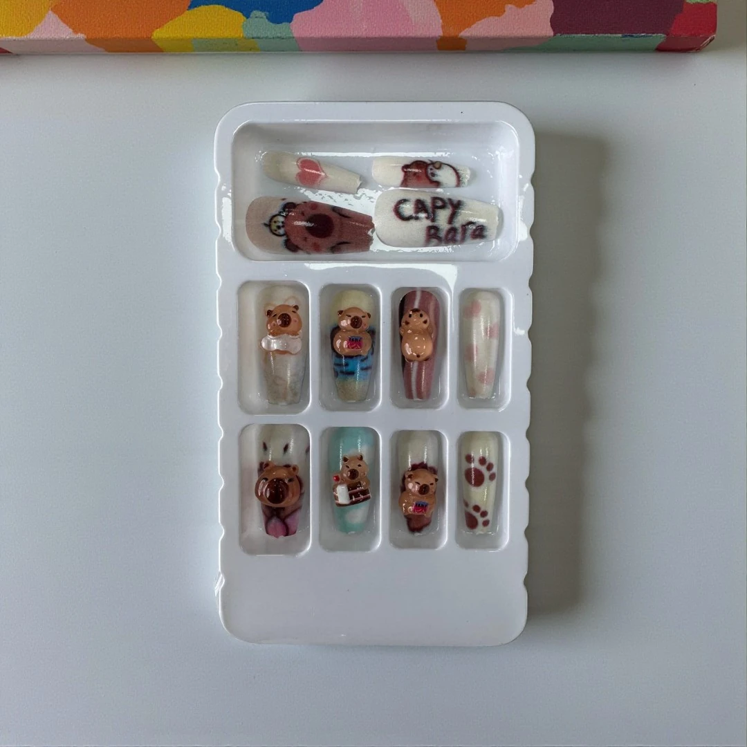 CAPYBARA TAKMA TIRNAK