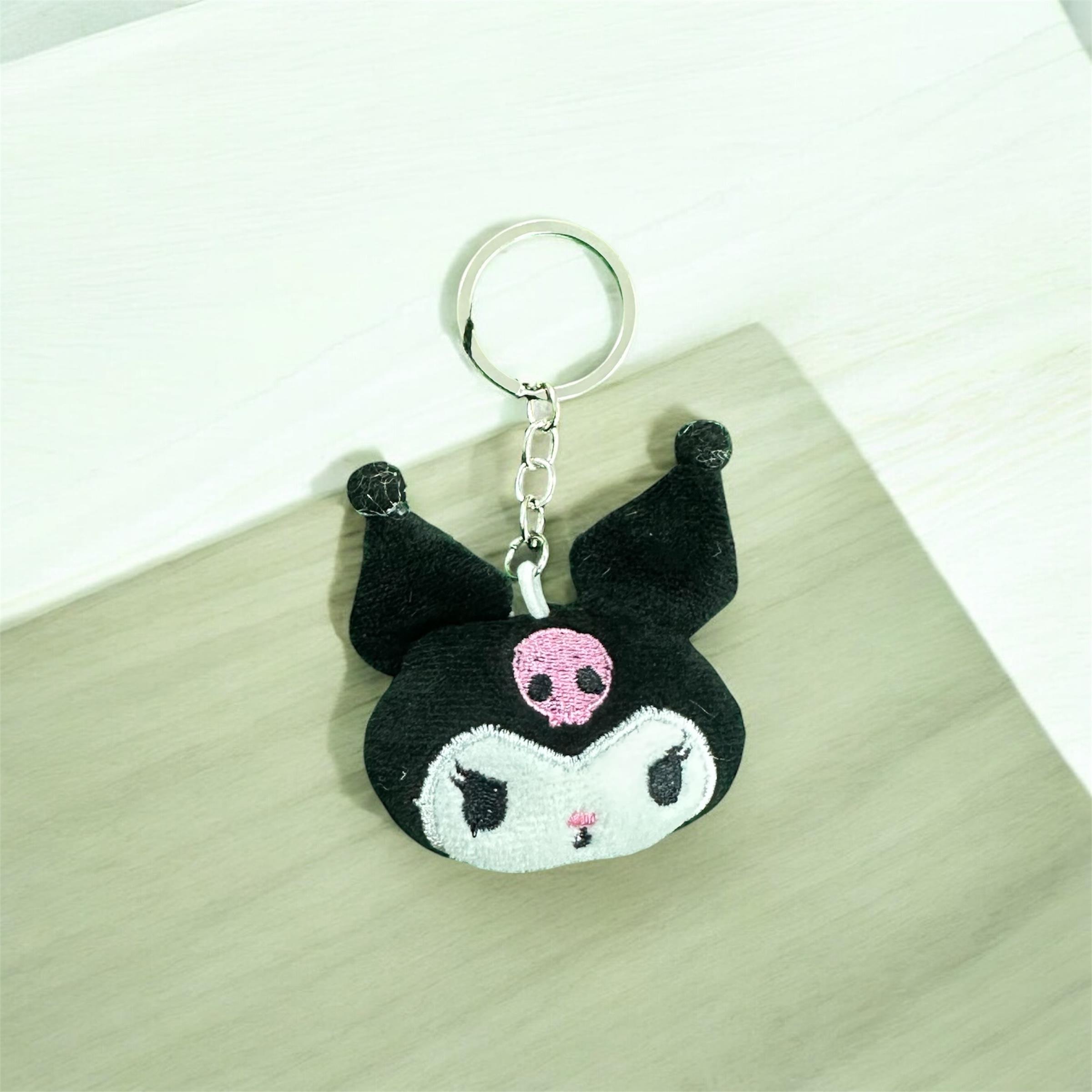 SİYAH KUROMİ PELUŞ ANAHTARLIK VE ÇANTA SÜSÜ