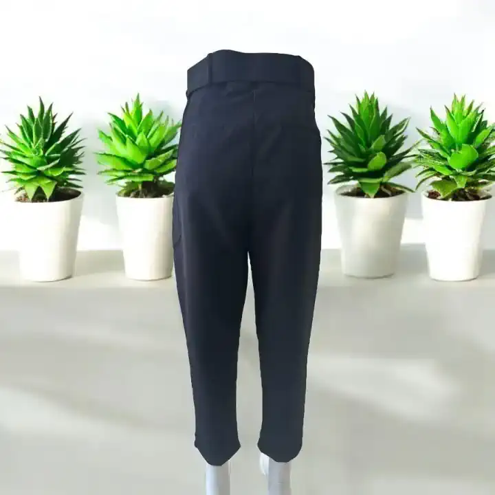 KADIN KEMERLİ SİYAH PANTOLON