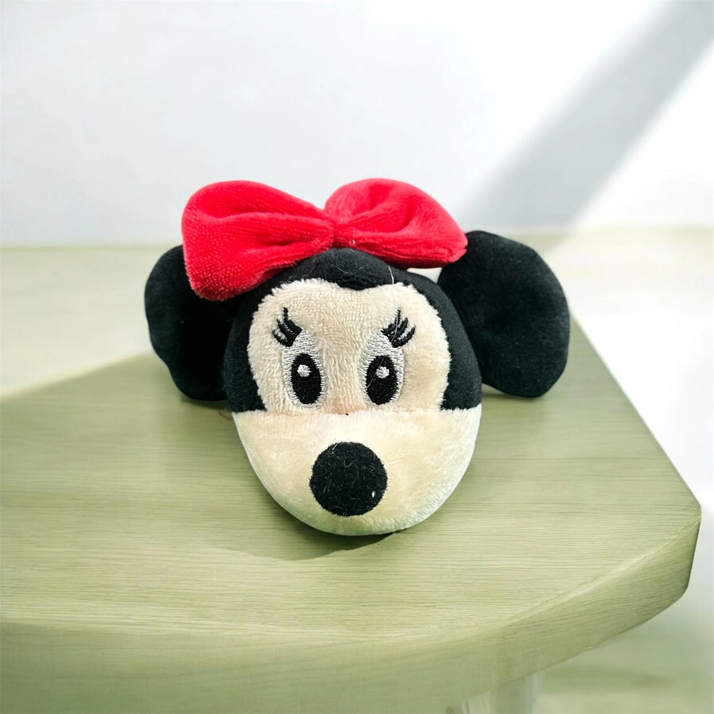 MINNIE PELUŞ ANAHTARLIK VE ÇANTA SÜSÜ
