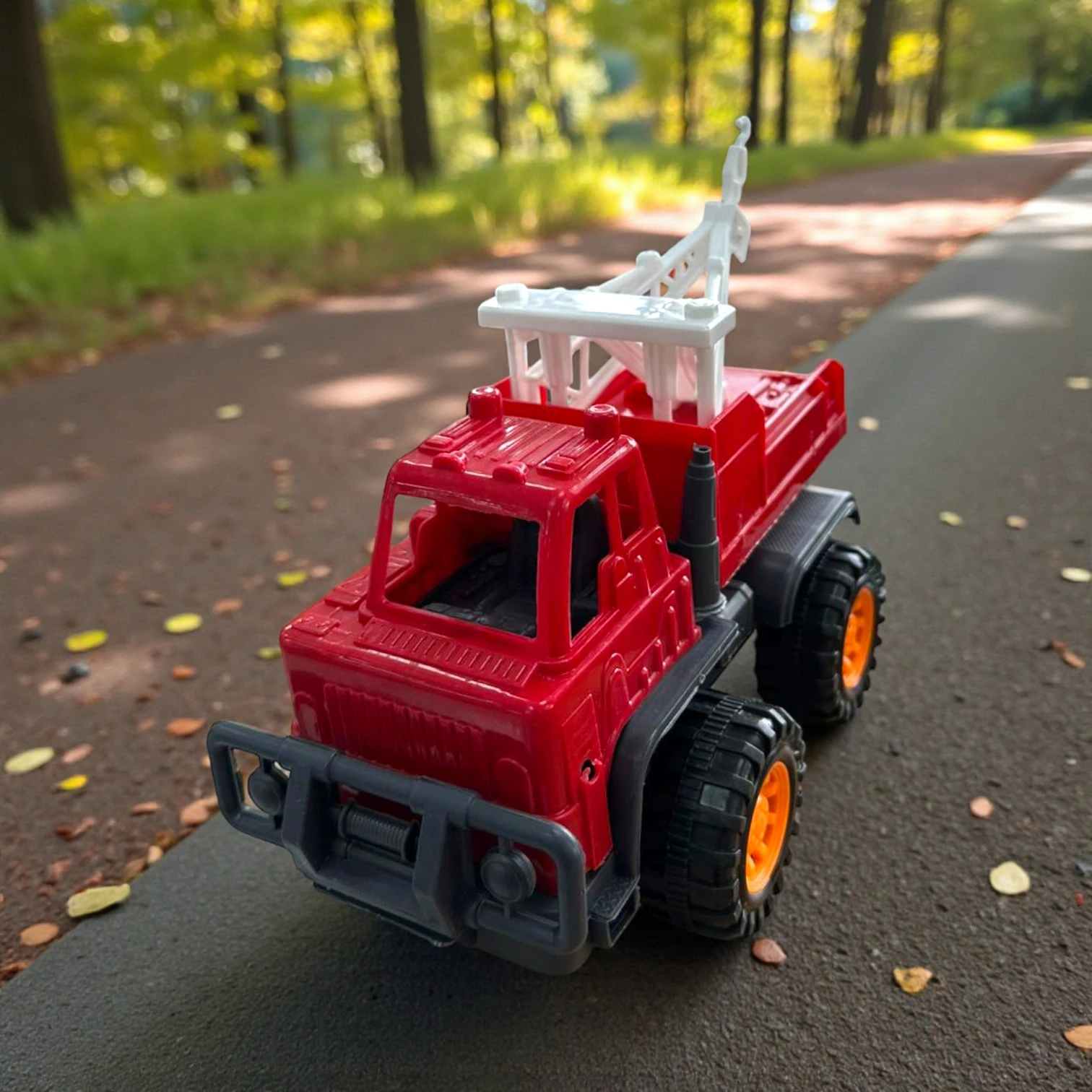 OYUNCAK SÜRTMELİ VİNÇ 20X16 CM