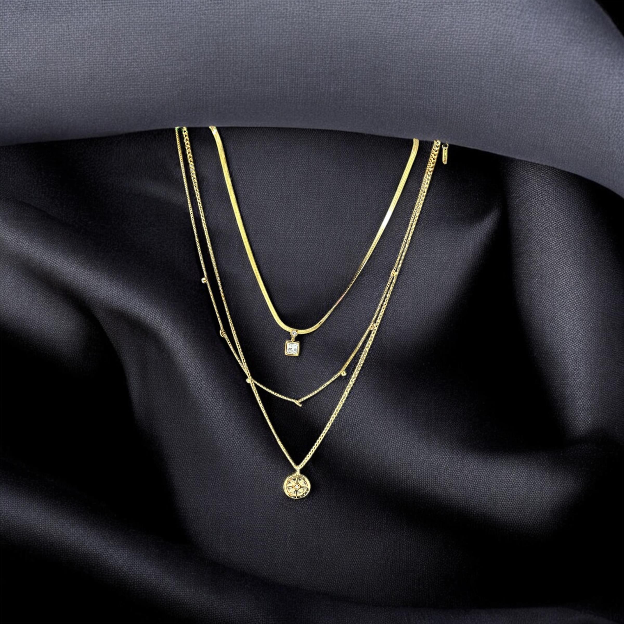 3 LÜ İTALYAN ZİNCİRLİ PUSULALI ÇELİK KOLYE - Gold