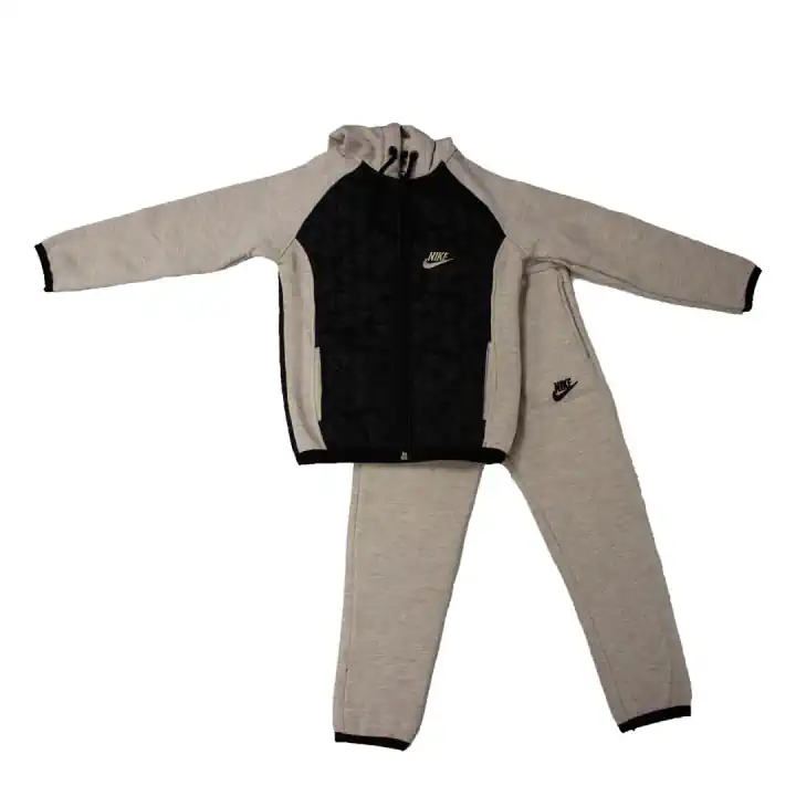 NIKE KAPİŞONLU EŞOFMAN TAKIMI