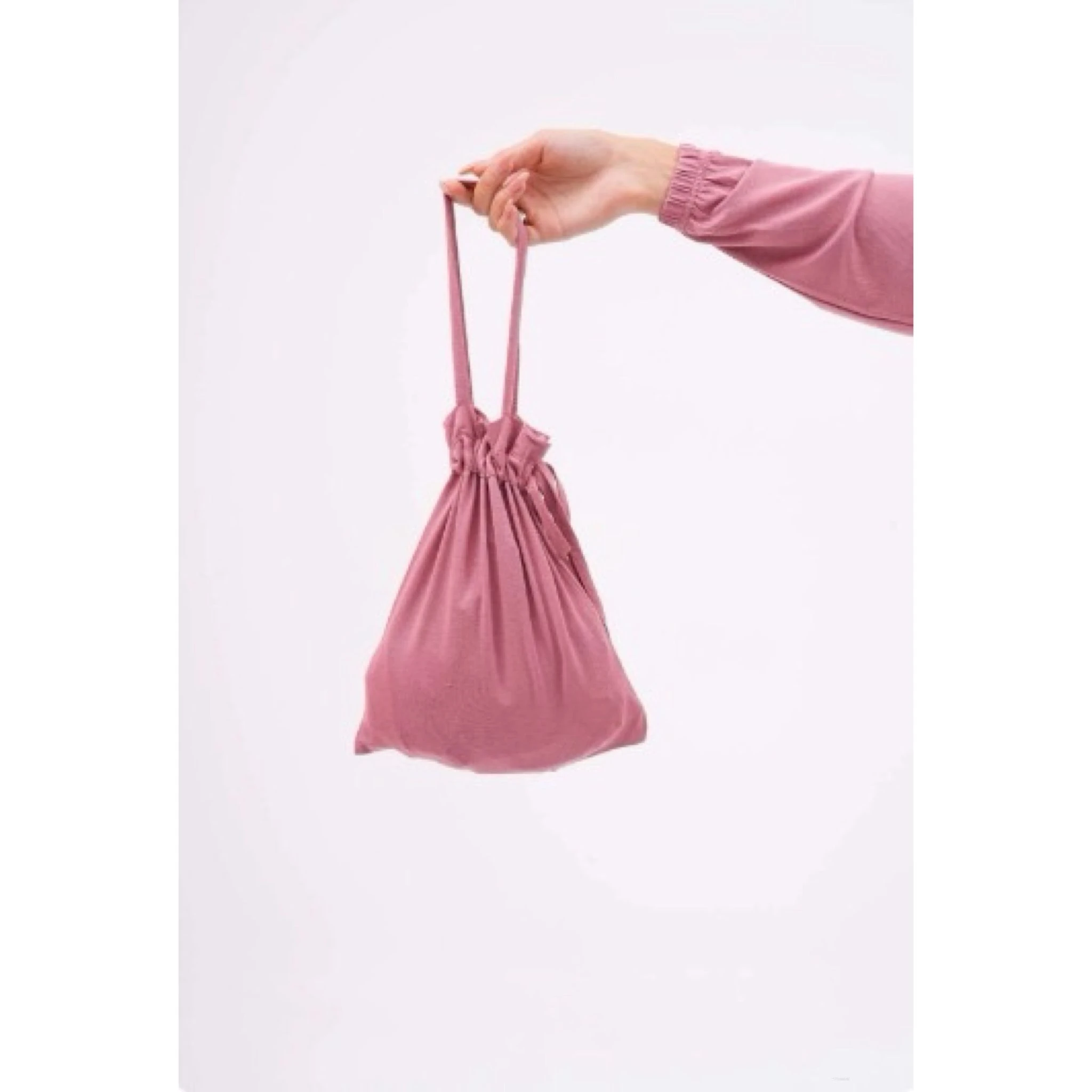 %100 Viskon Pamuklu Çantalı Namaz Elbisesi Bilekleri Lastikli Tesettür Elbise