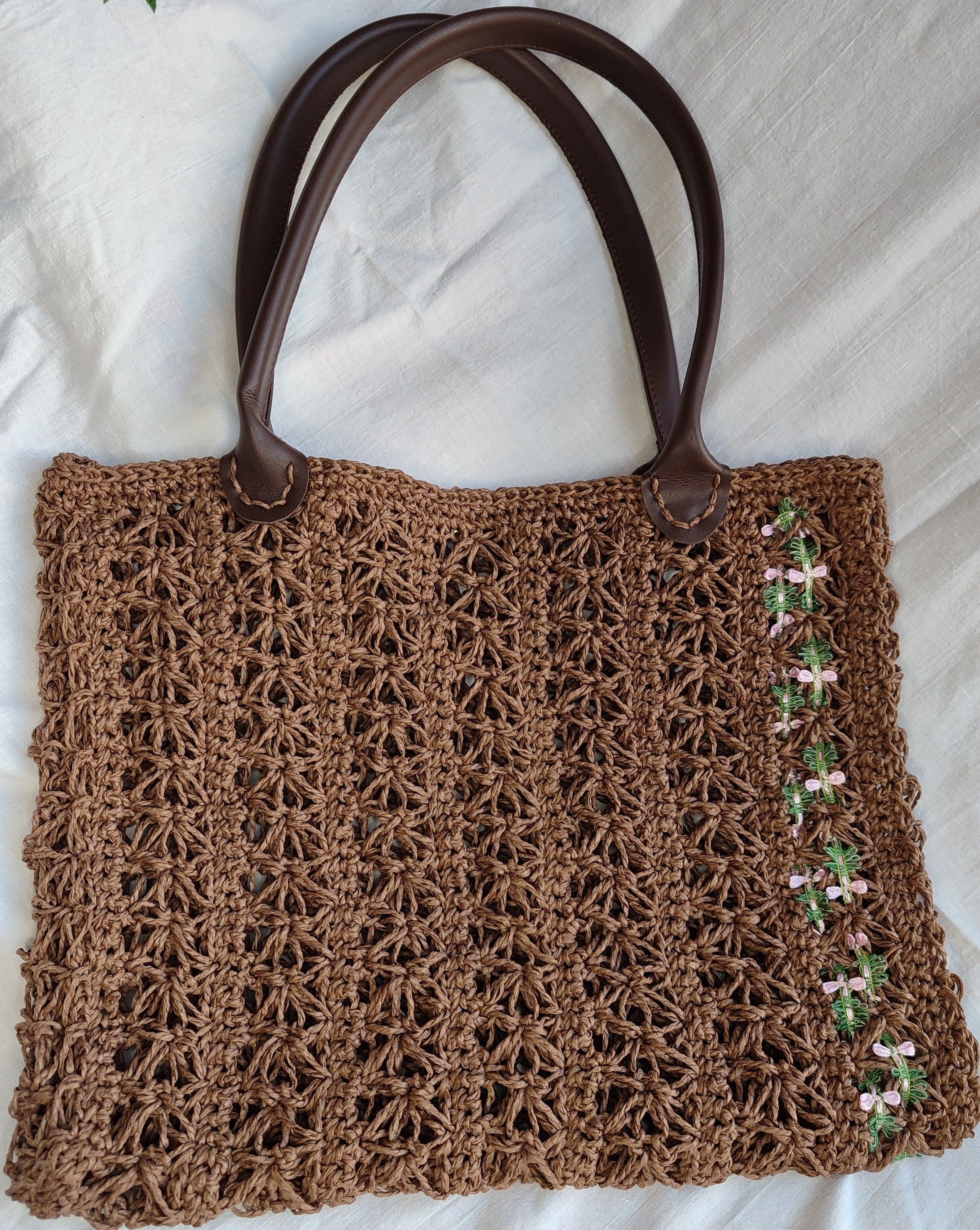 Kahverengi kağıt ip çanta