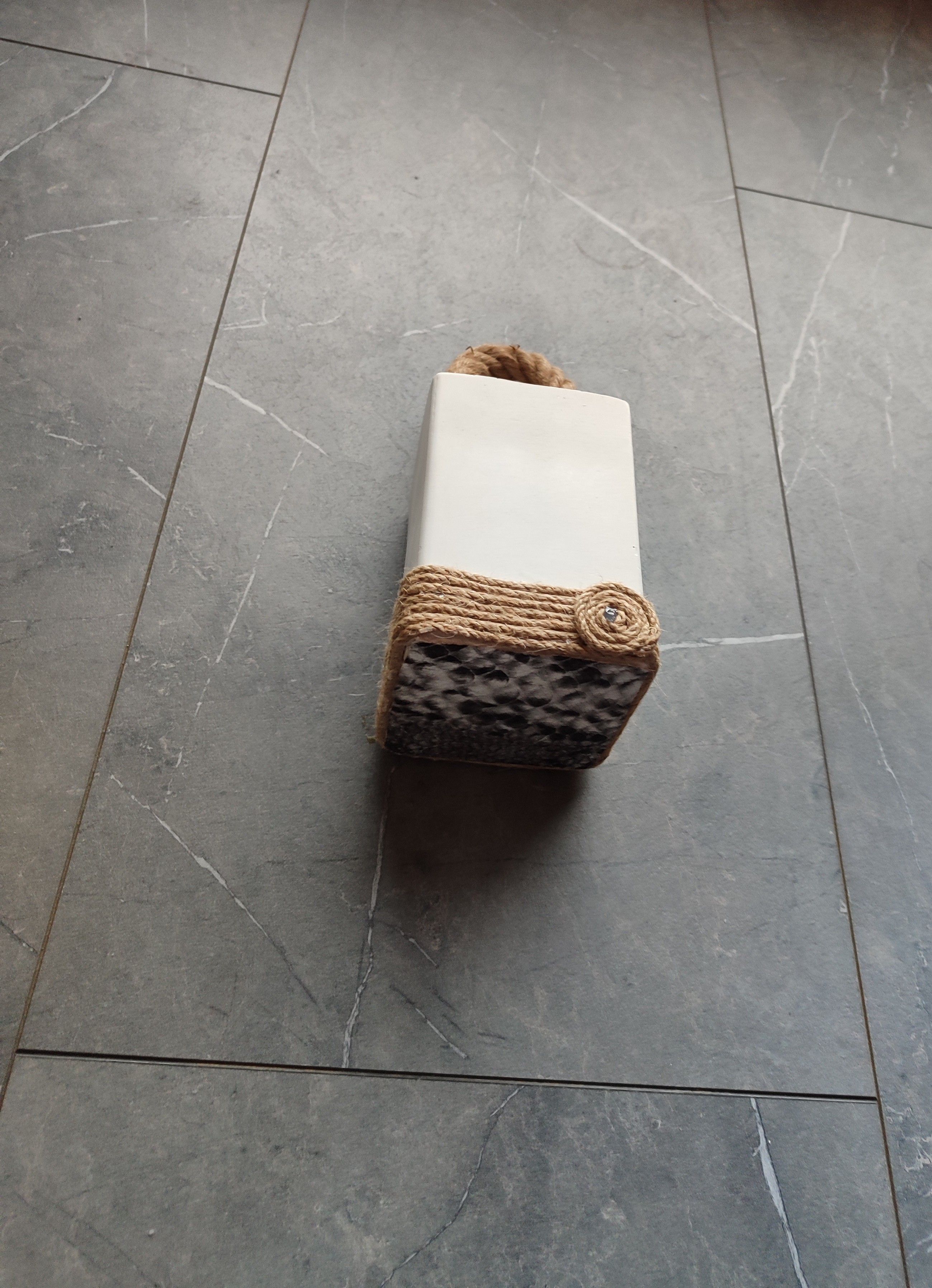 Kapı Tutucu, Durdurucu