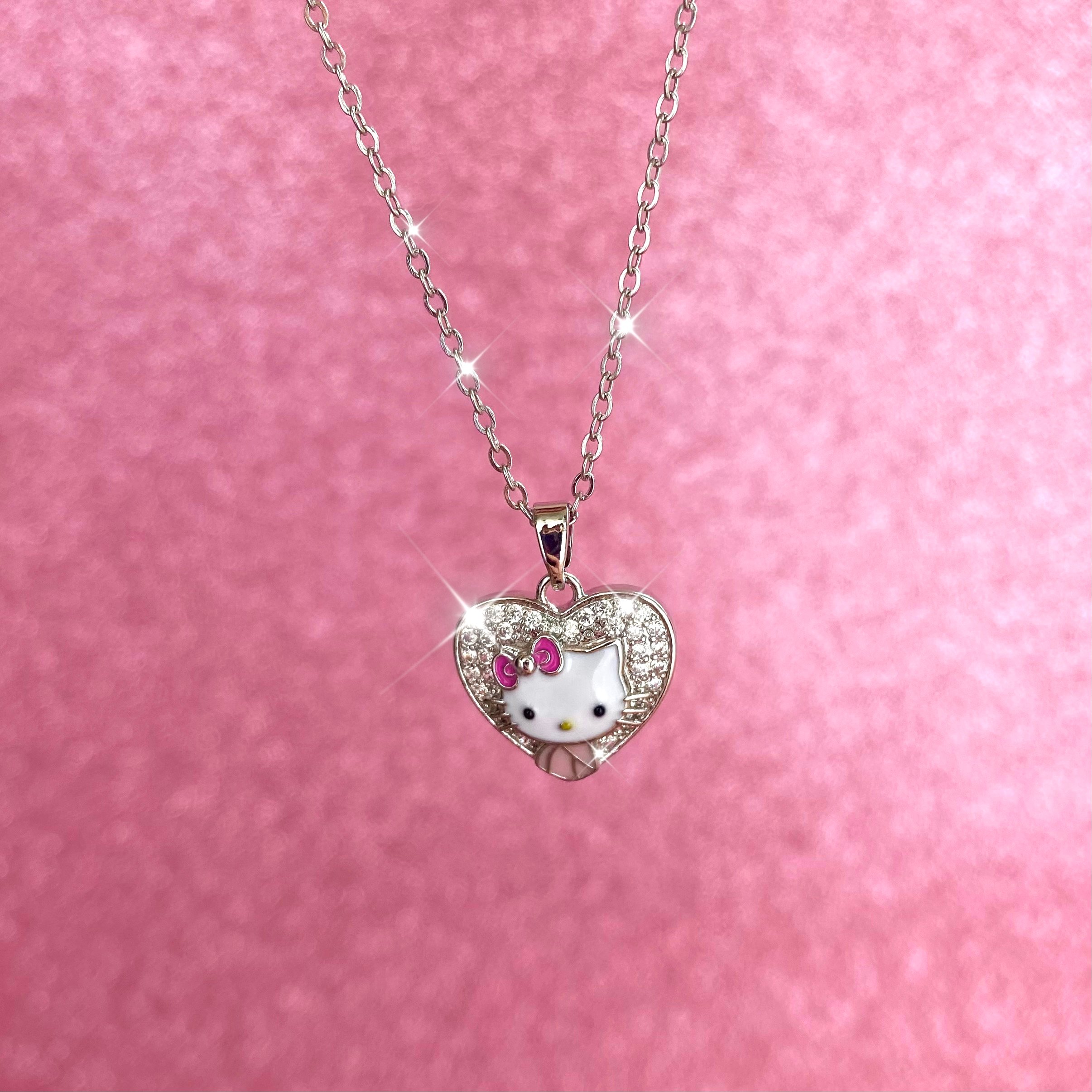 Swarovski Kalp Hello Kitty Kolye