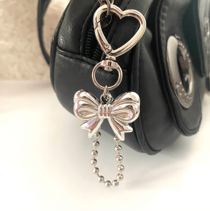 Ribbon Charm