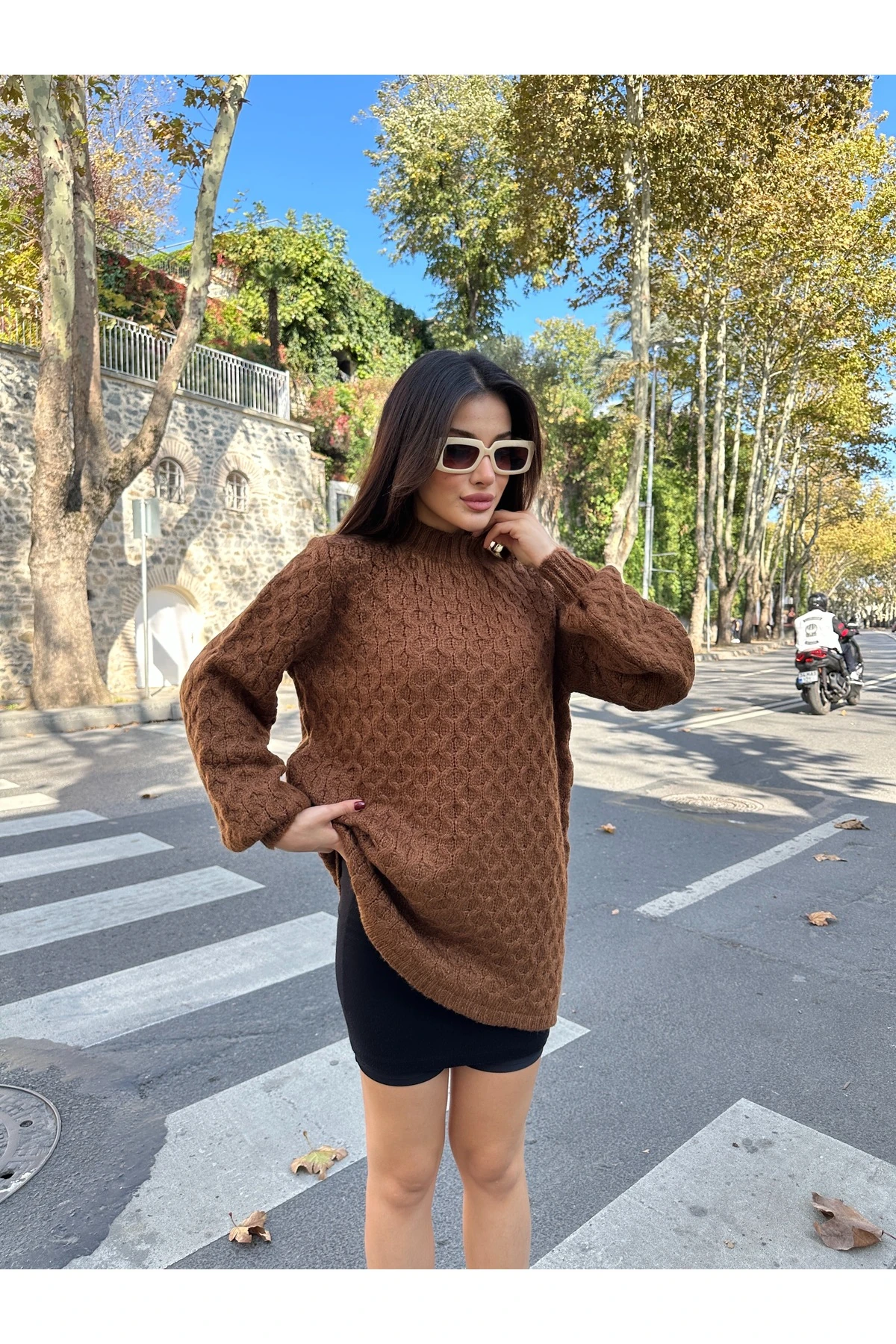Bisiklet Yaka Dokulu Triko Tunik - Kahverengi