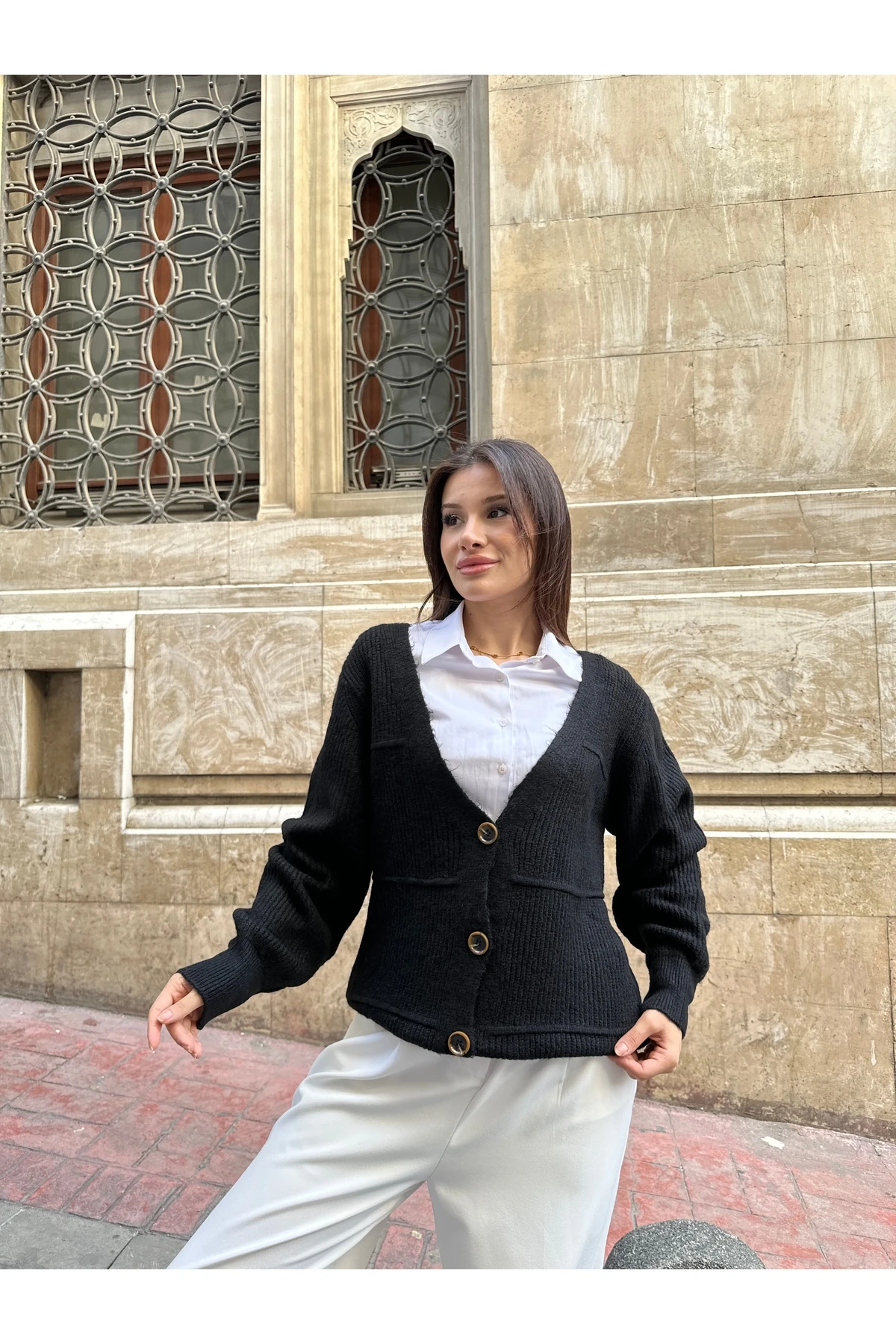 Yumoş Triko Hırka - Siyah