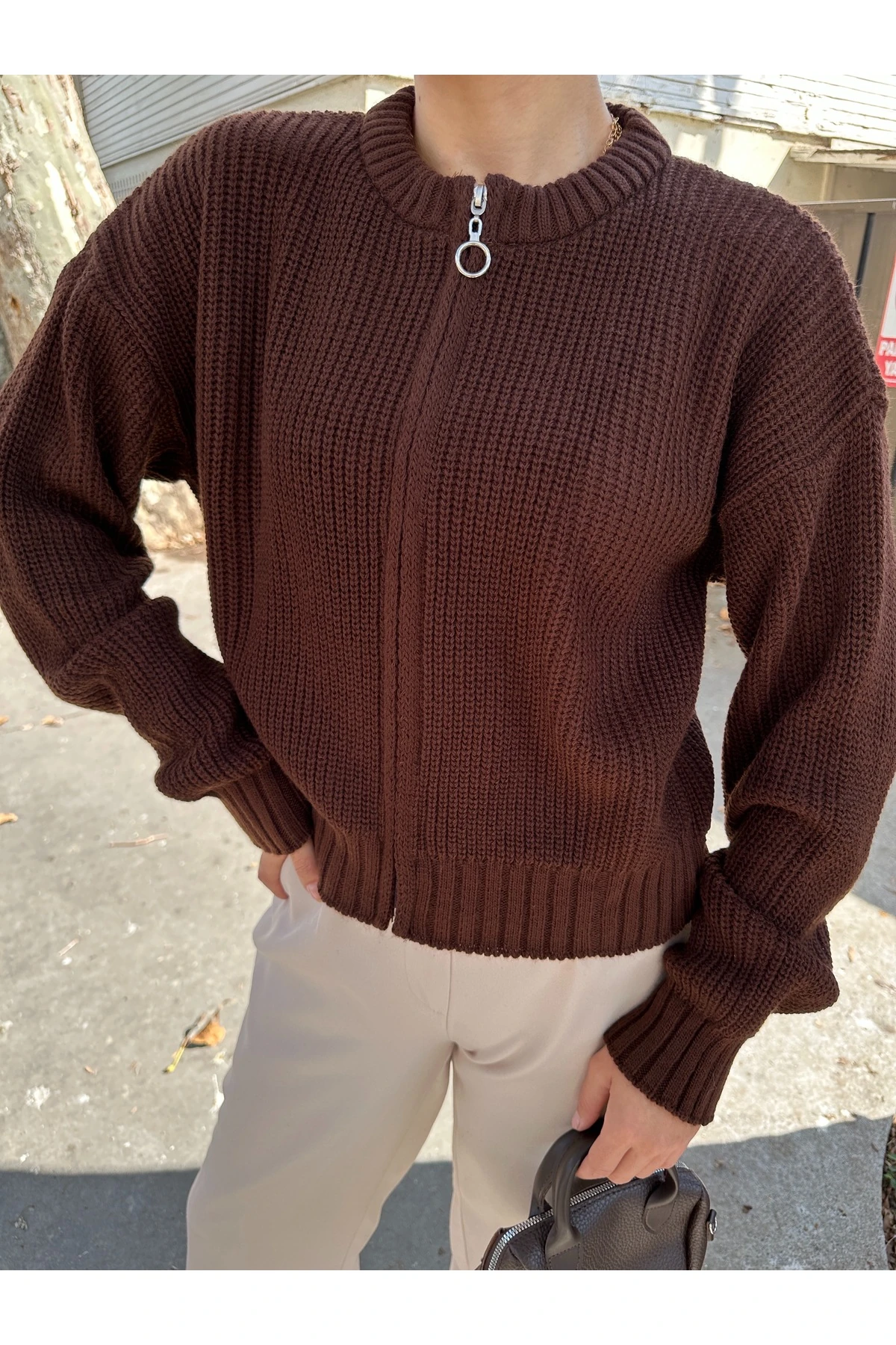 Kadın Fermuarlı Triko Hırka - Kahverengi