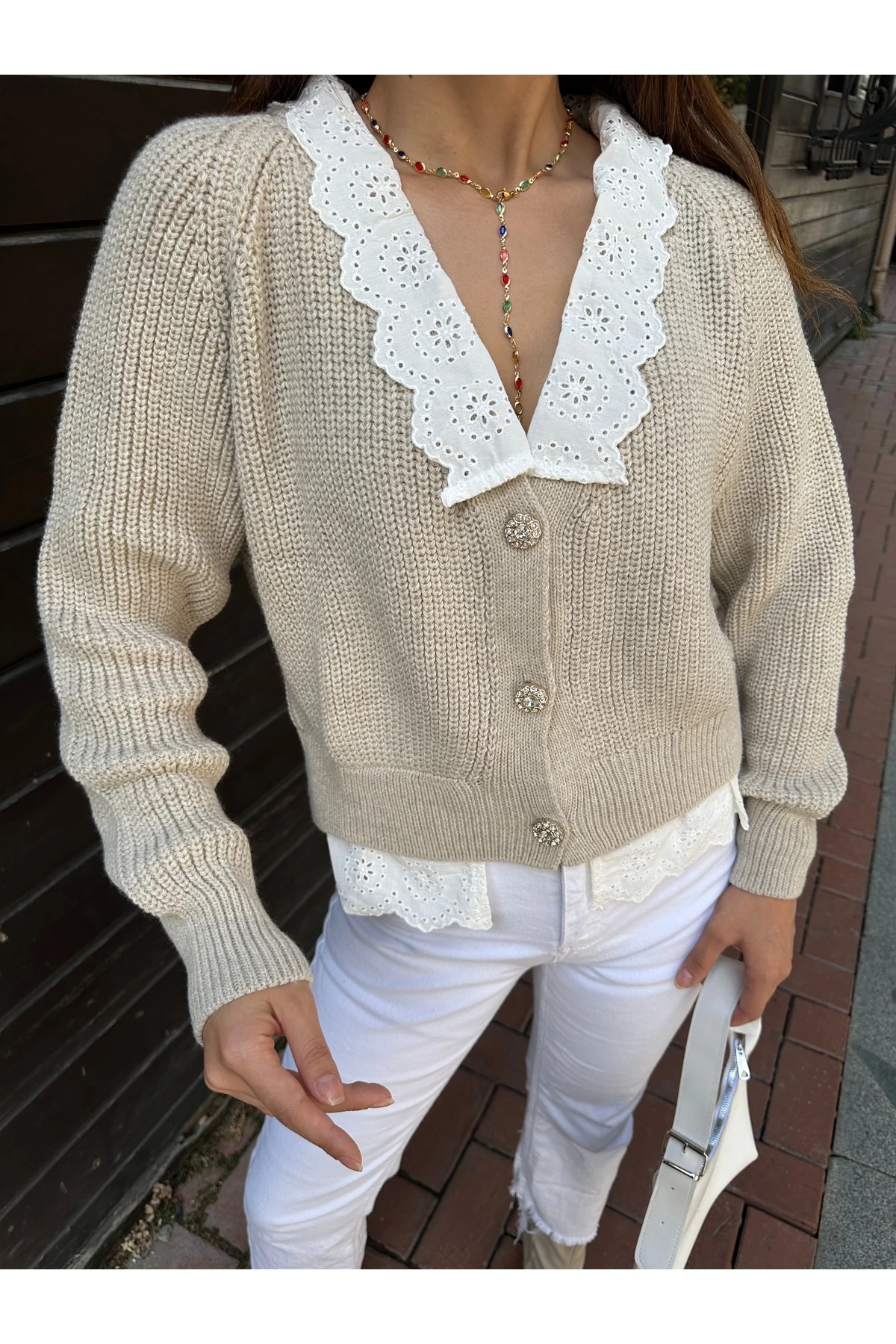 Brodeli V Yaka Hırka