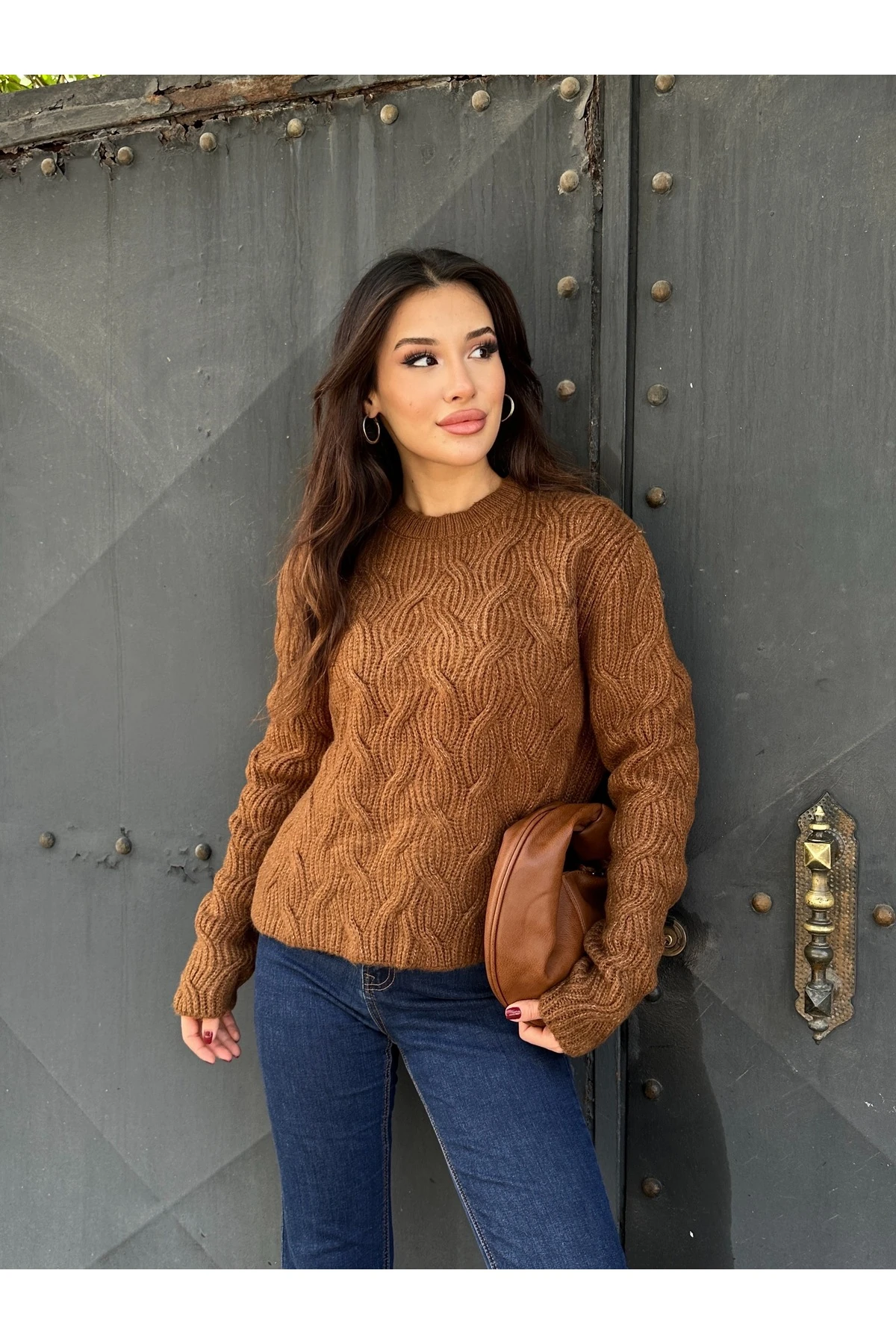 Bisiklet Yaka Dokulu Triko Kazak - Kahverengi