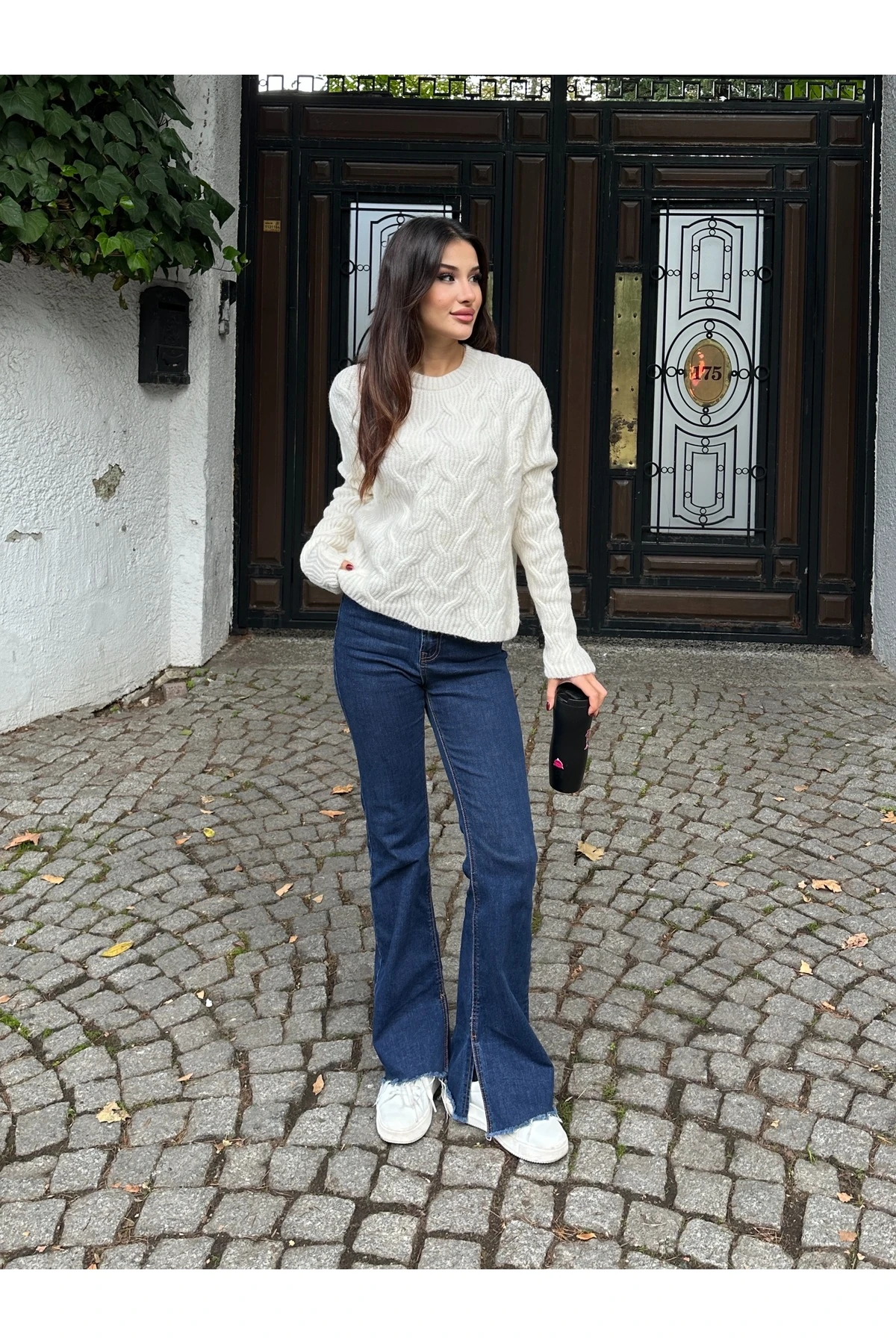 Bisiklet Yaka Dokulu Triko Kazak - Beyaz