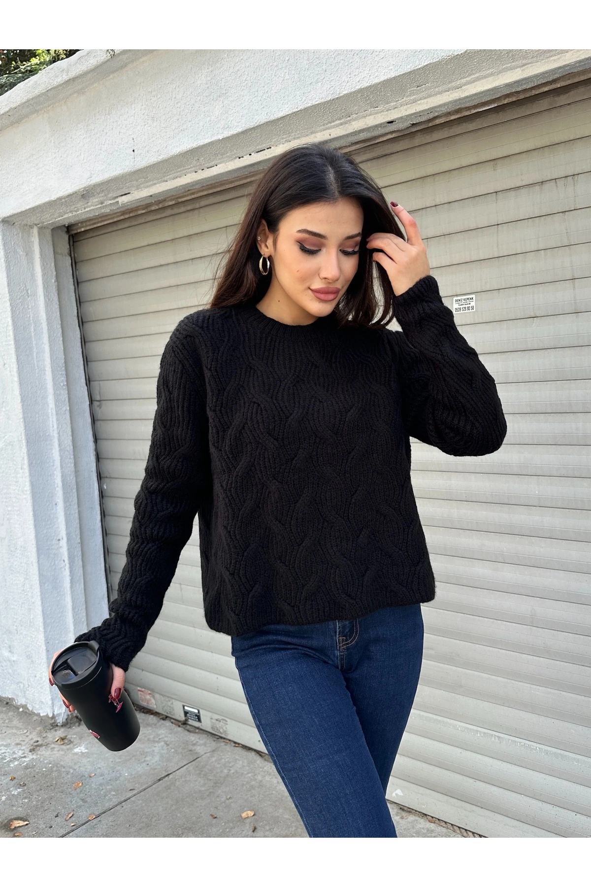 Bisiklet Yaka Dokulu Triko Kazak - Siyah