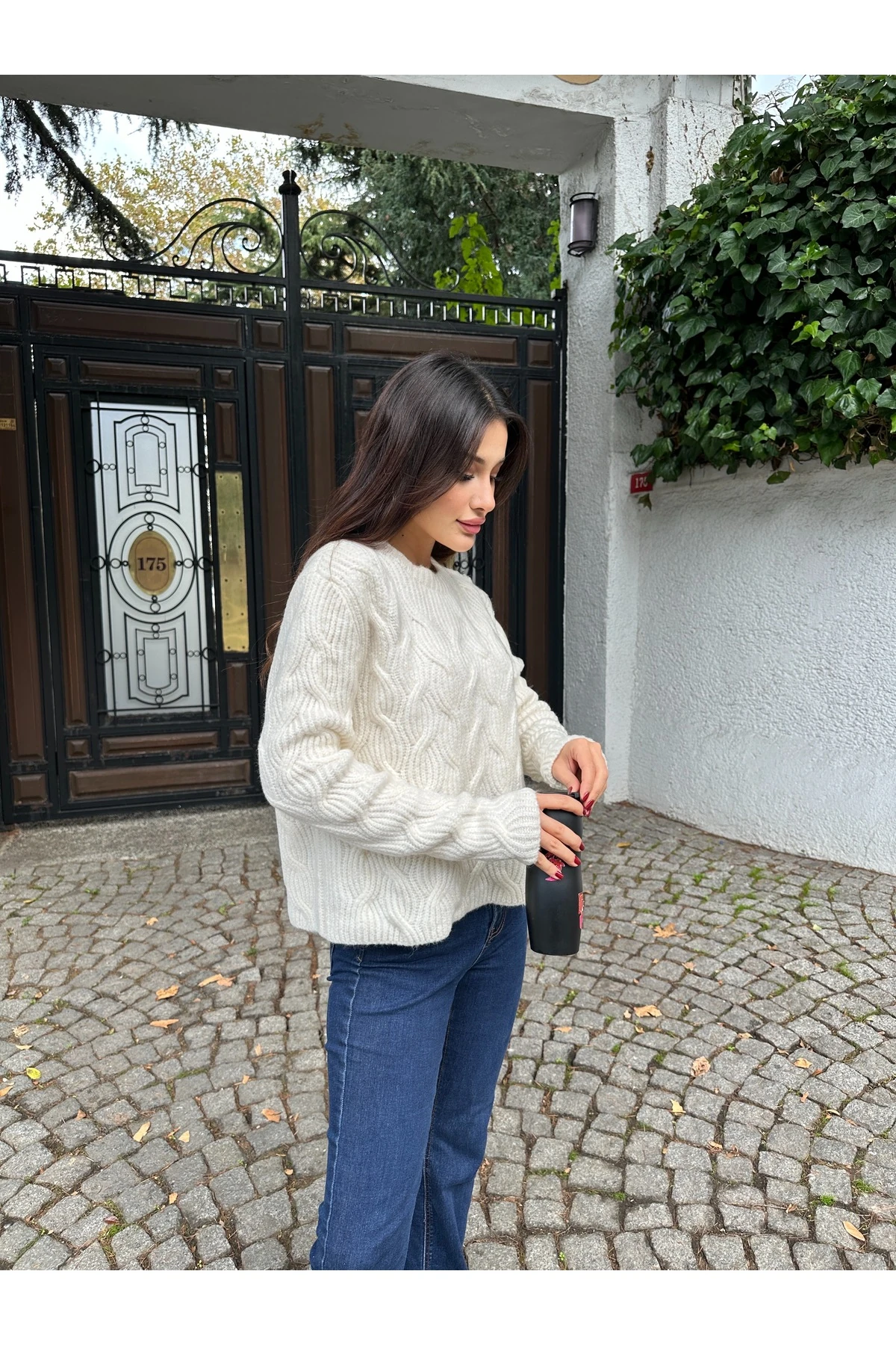 Bisiklet Yaka Dokulu Triko Kazak - Beyaz