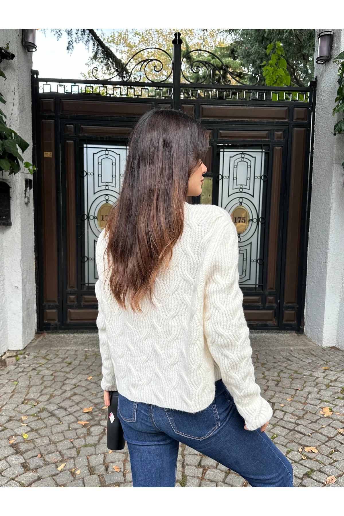 Bisiklet Yaka Dokulu Triko Kazak - Beyaz