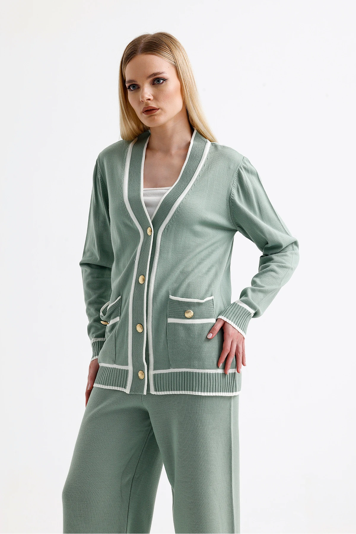 Çizgili Triko Takım