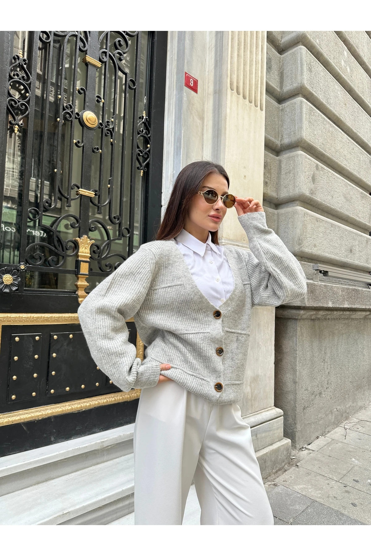 Yumoş Triko Hırka - Gri